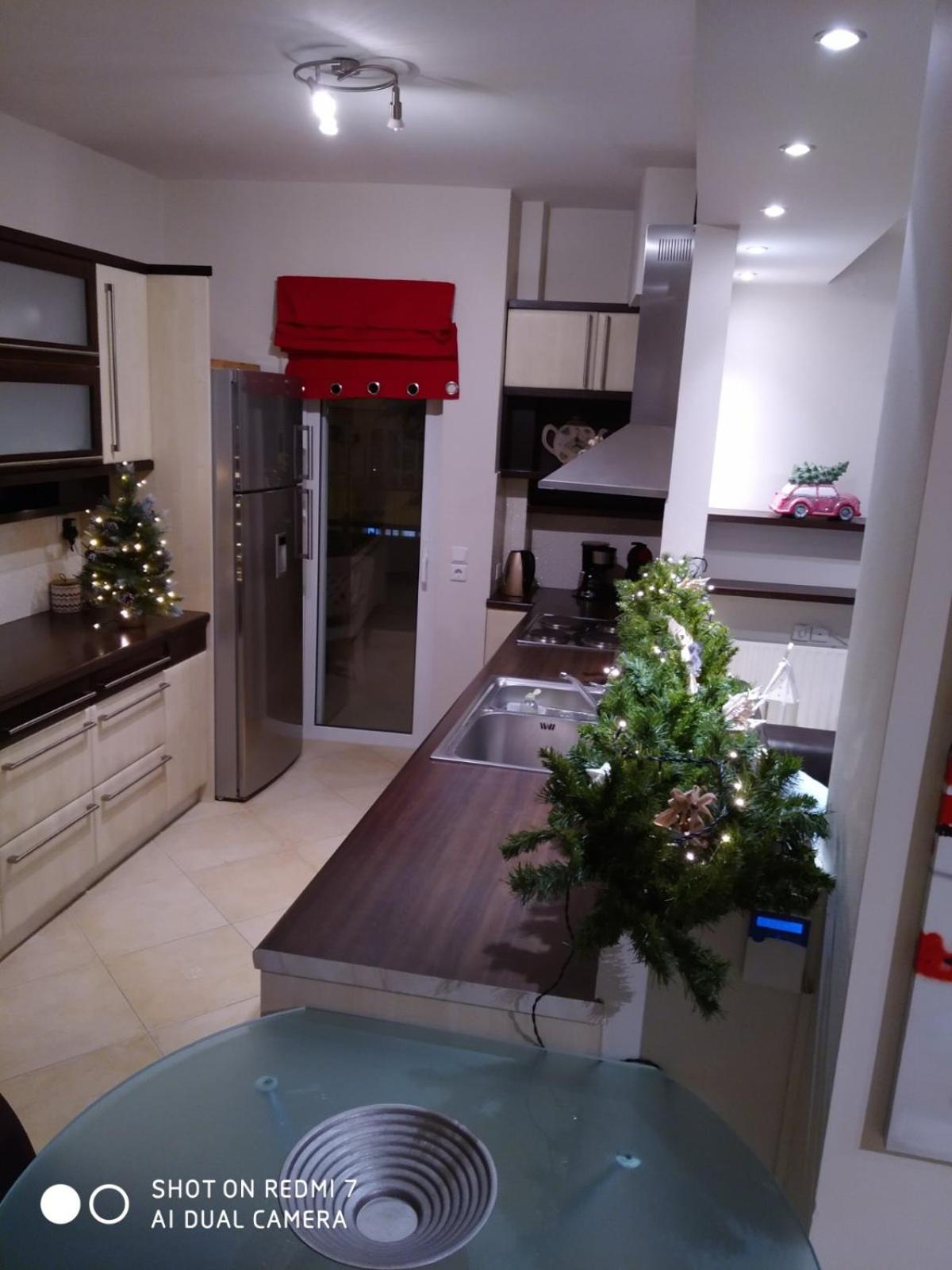 Quiet luxury apartment near city center and port photo 4