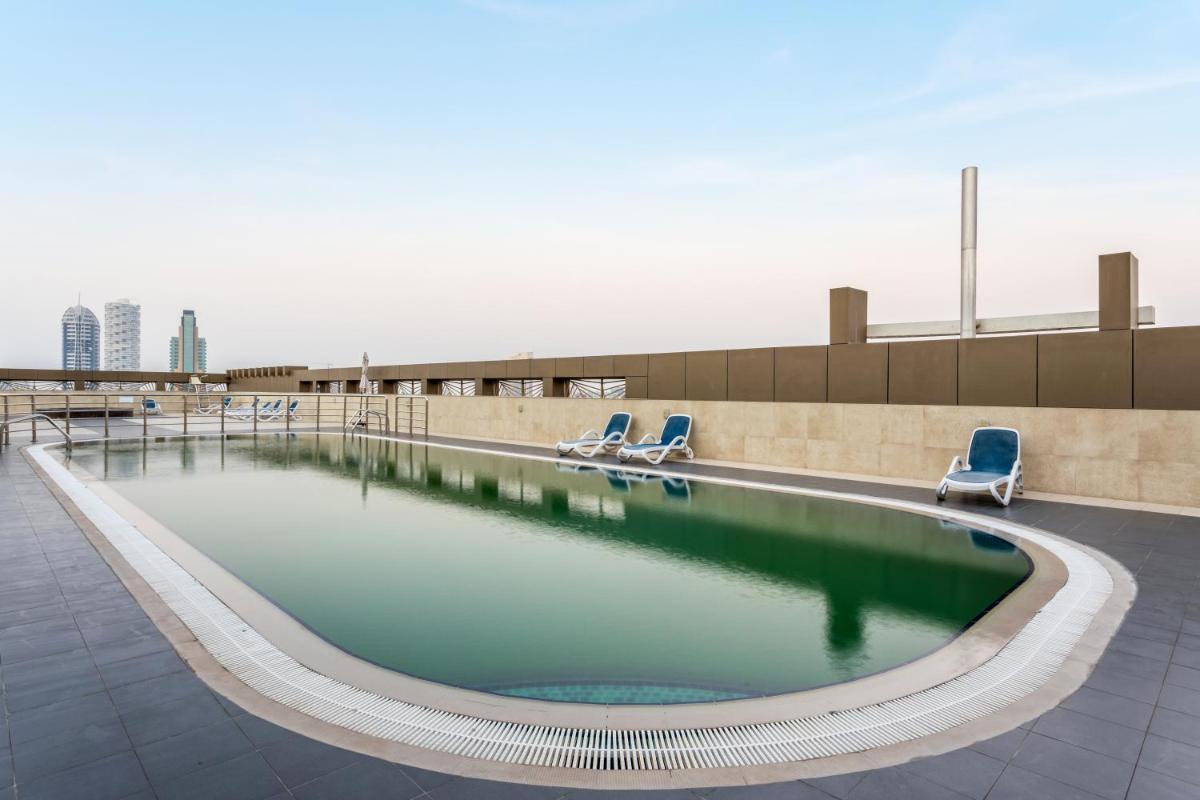 Live spacious 3BR apartment all En Suite & Balcony