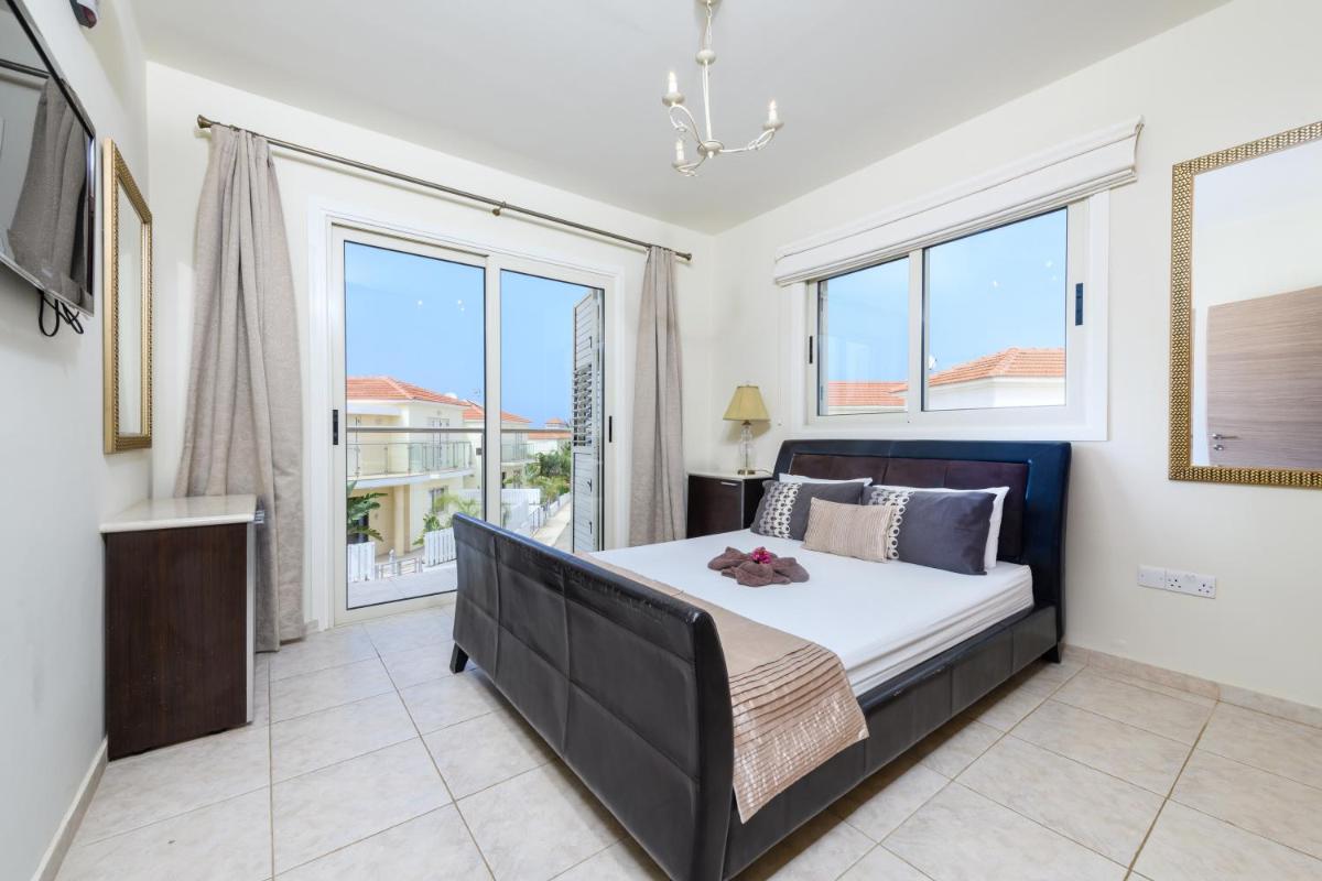 Villa Athena view 3
