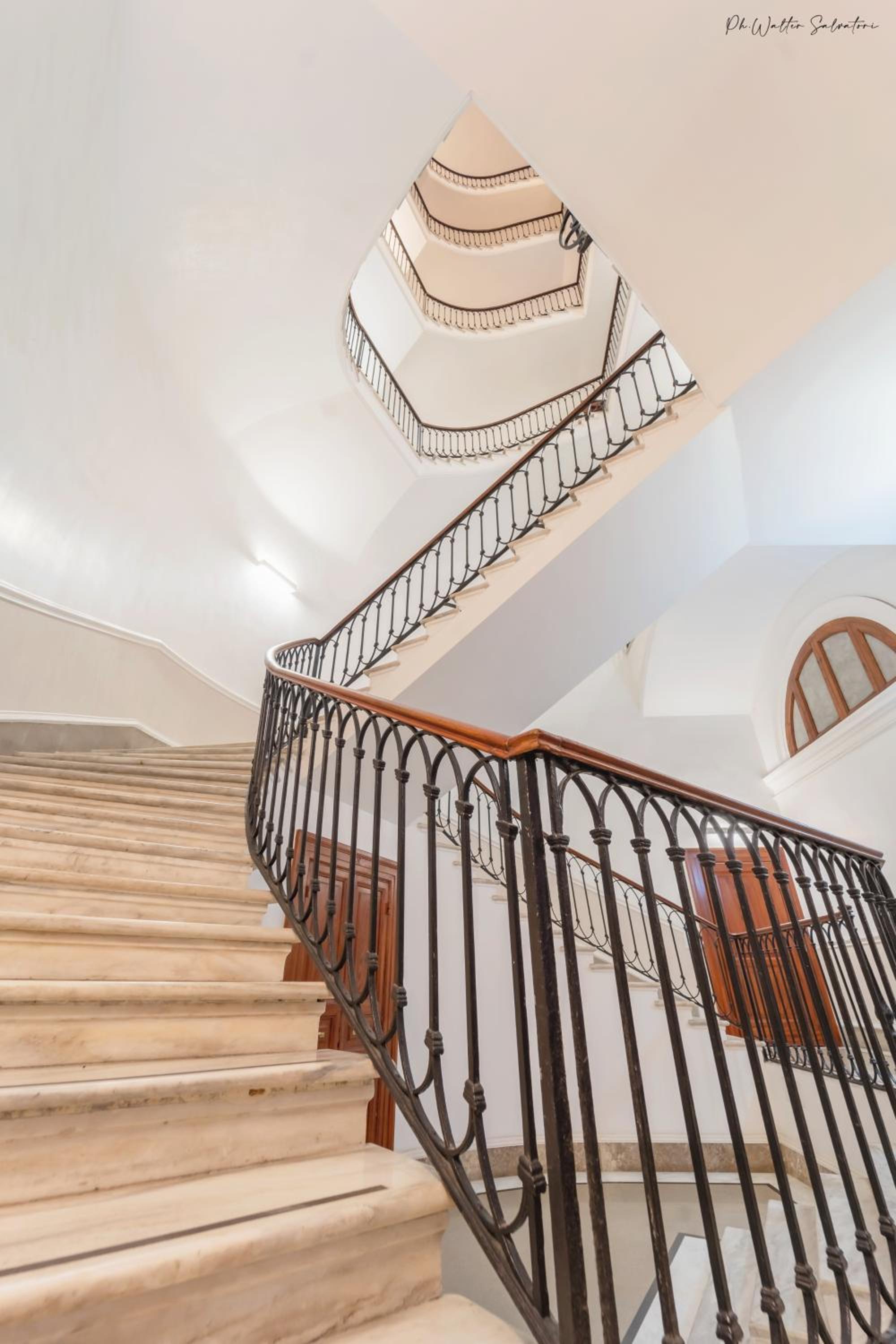 WE LOVE ROMA Guest House