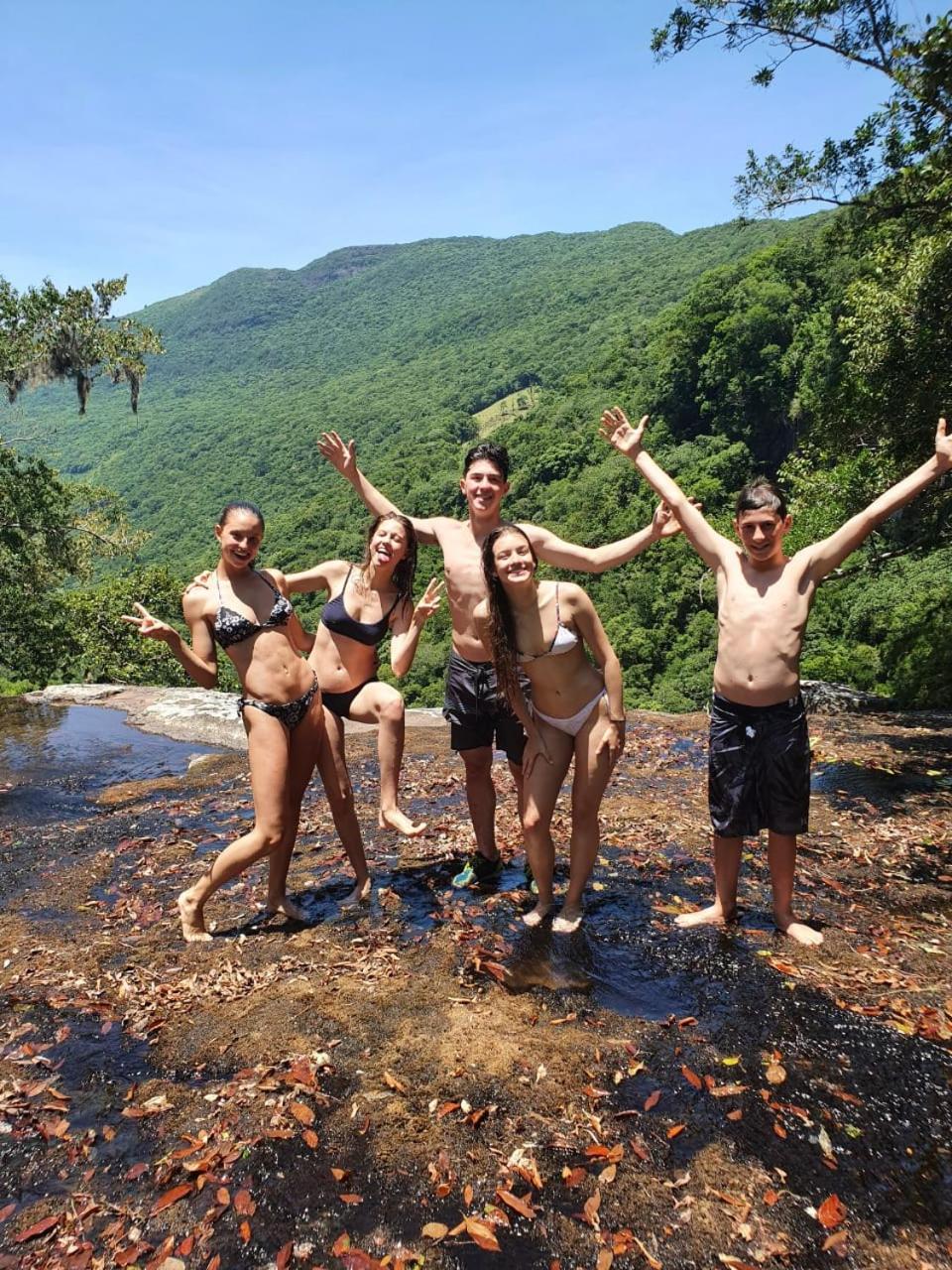 Cachoeira dos Borges Cabanas e Parque
