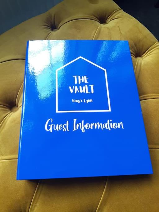 Kings Lynn Vacations - The Vault - boutique apartment in the centre of King's Lynn - Property Image 5