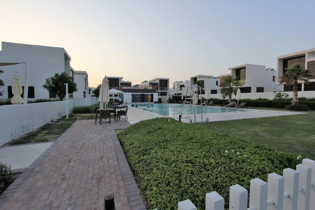 Upgraded spacious 3BR+Maid Villa