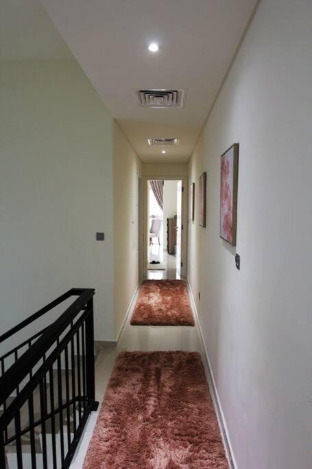 Upgraded spacious 3BR+Maid Villa