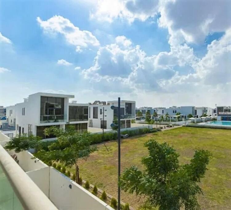 Upgraded spacious 3BR+Maid Villa