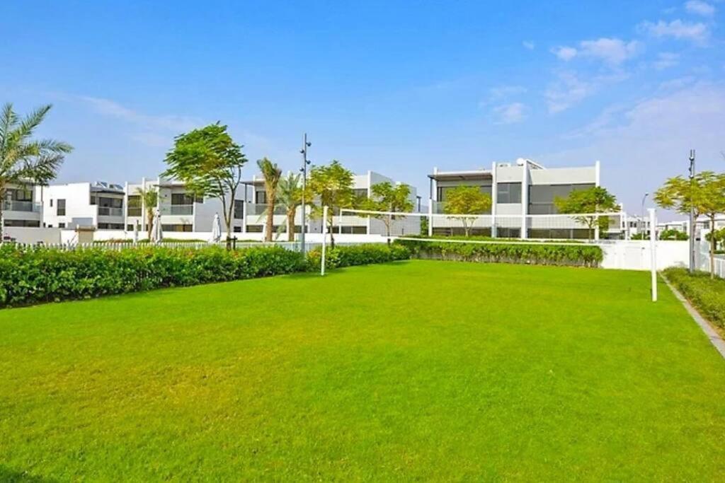 Upgraded spacious 3BR+Maid Villa