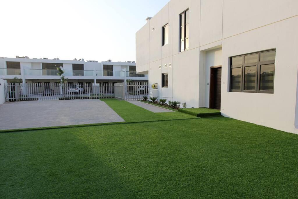 Upgraded spacious 3BR+Maid Villa
