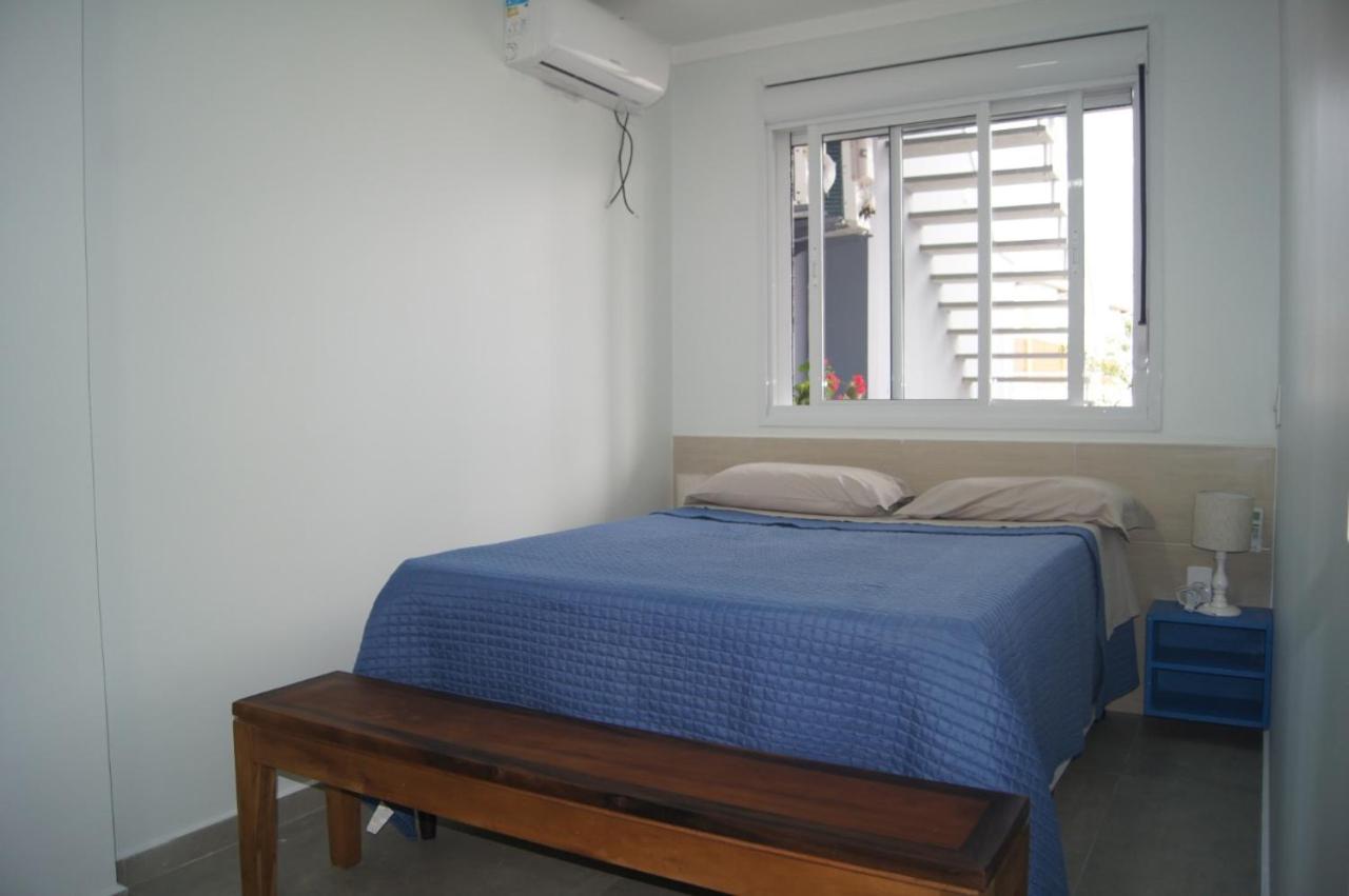 Casa com 2 quartos à 200 m da da praia c/ churrasqueira