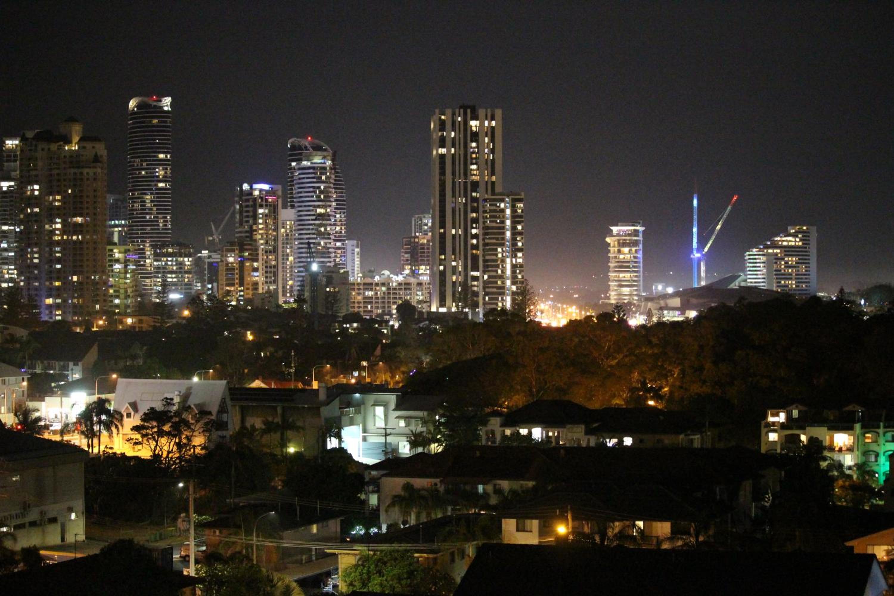 Serenity Surfers Paradise view 4