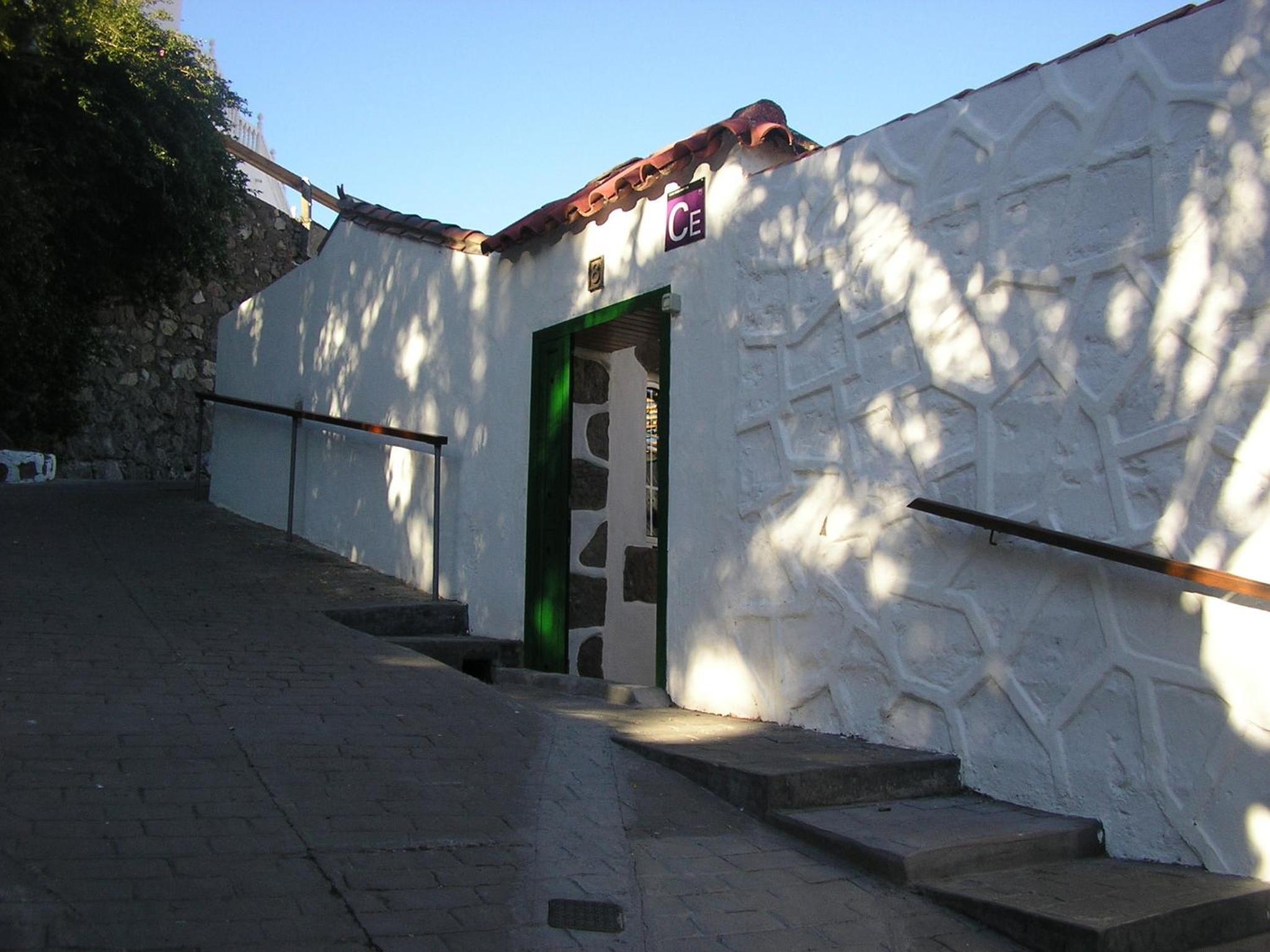 Photo 27