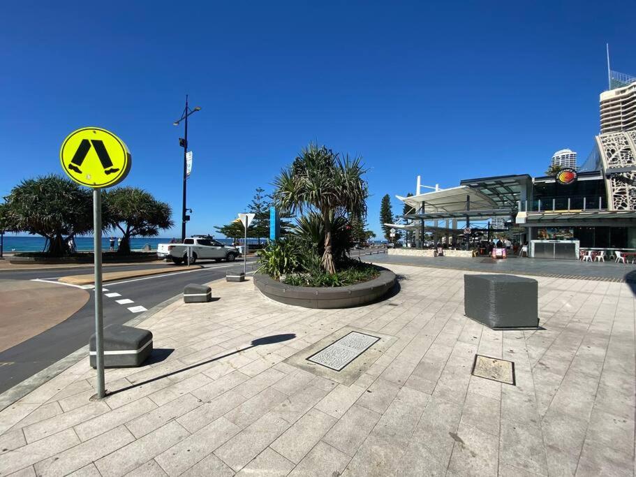 Beachfront Luxury in Soul Surfers Paradise 9th