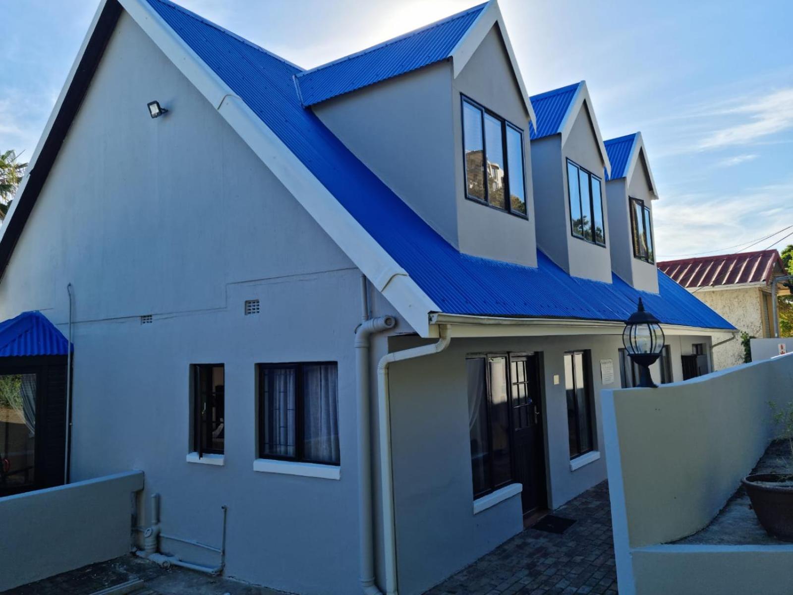 Lagoon Lodge
