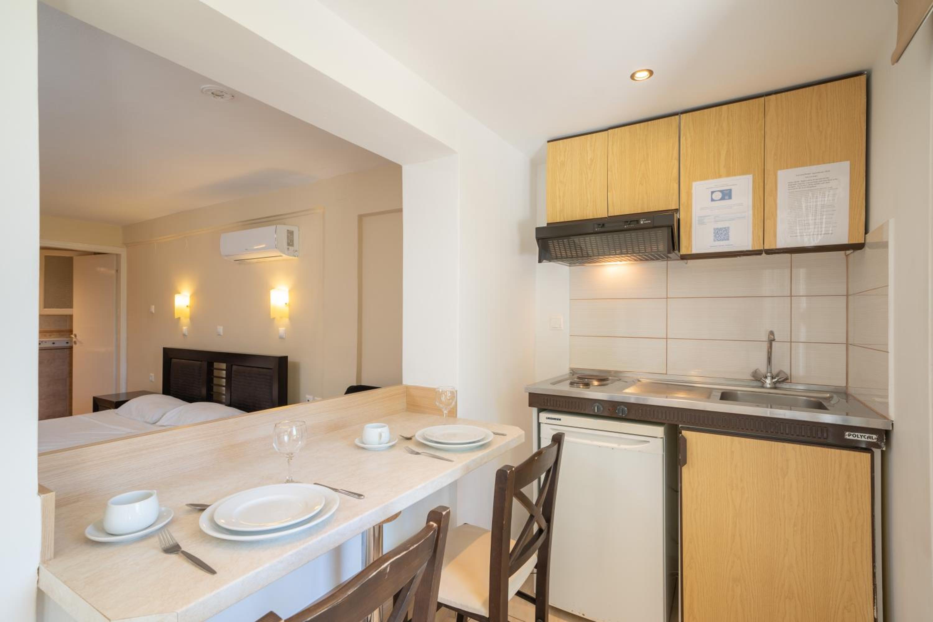 Lorenzo House Apartments