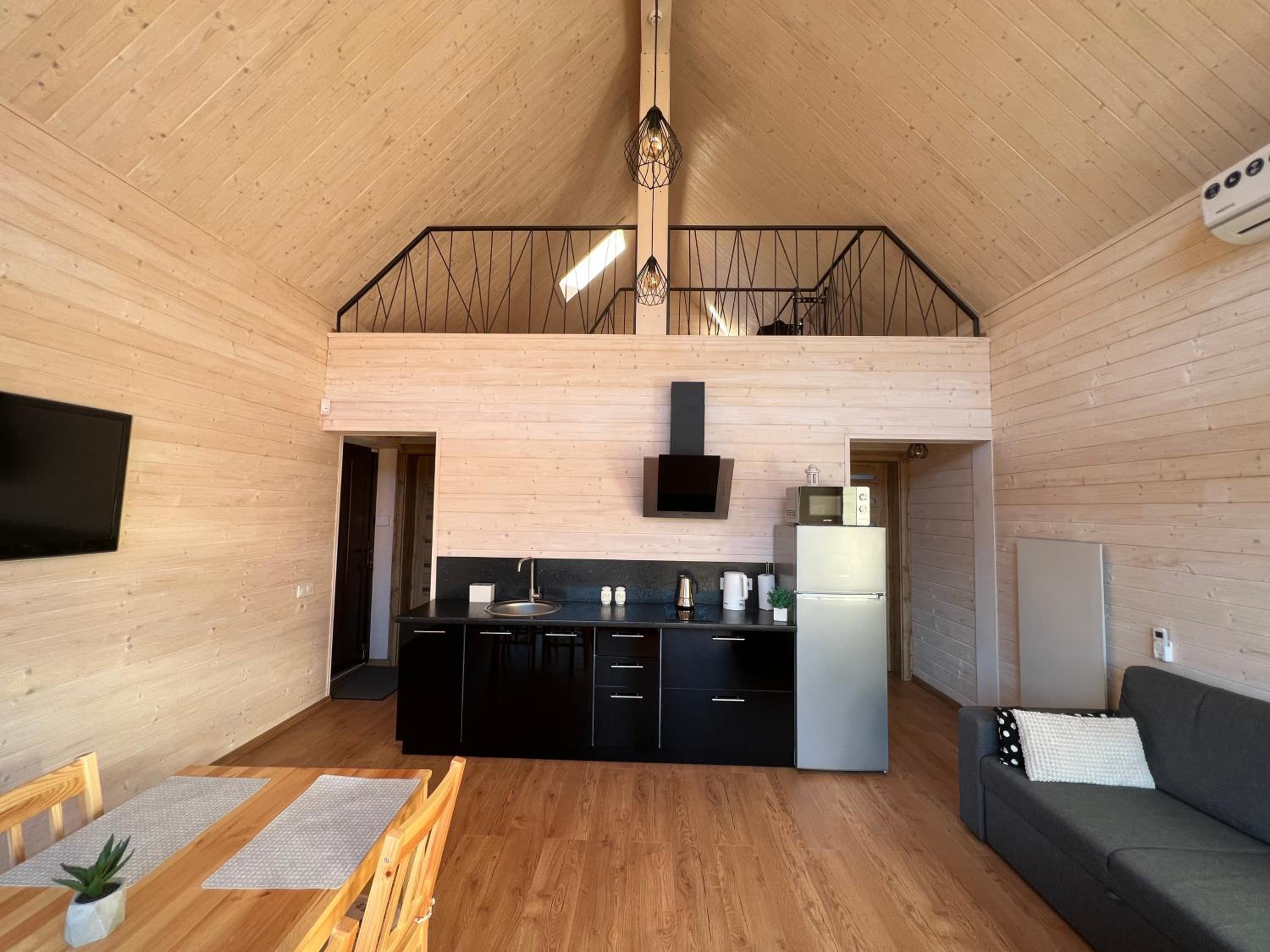 Barn S&S House, photo 73