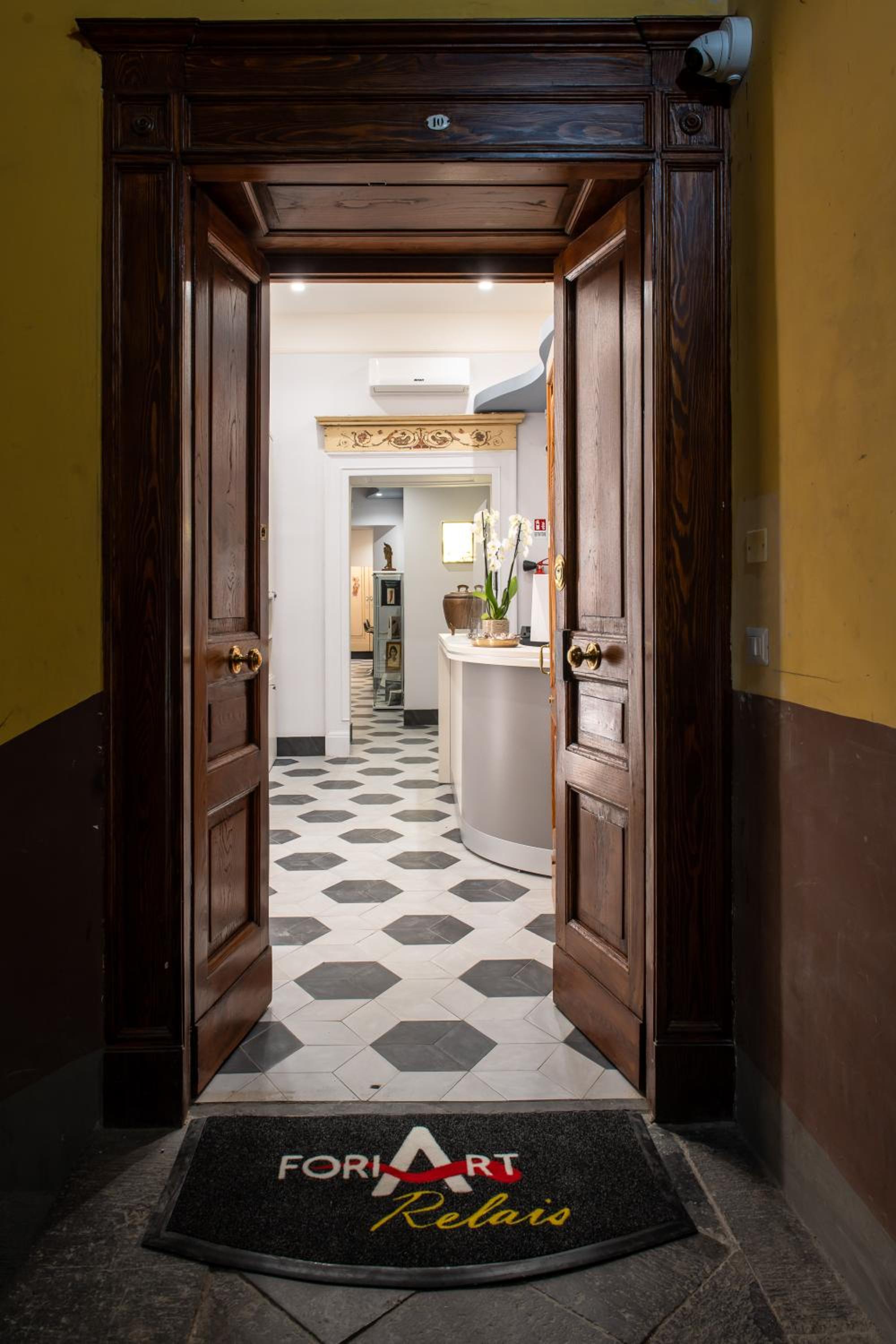 ForiArt Relais