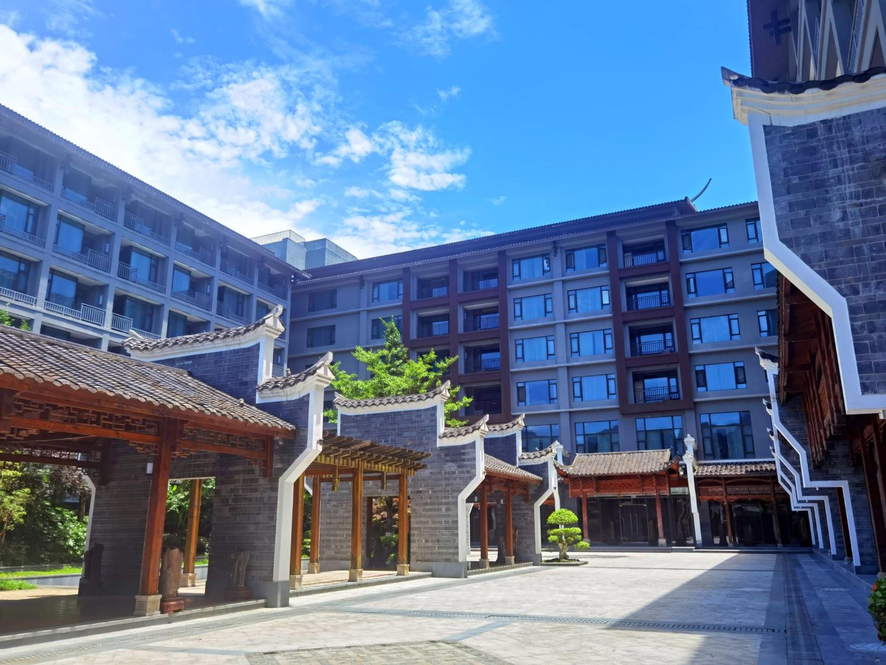 Howard Johnson Neodalle Resort Zhangjiajie