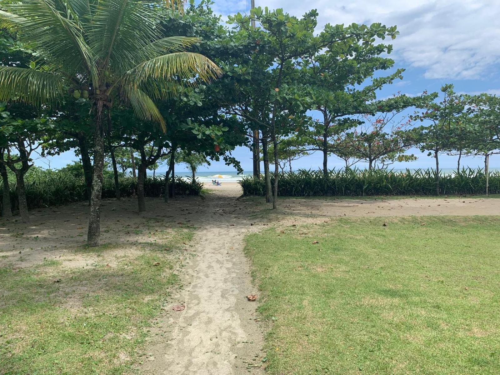 Condomínio Maitinga. (Pé na areia) view 5