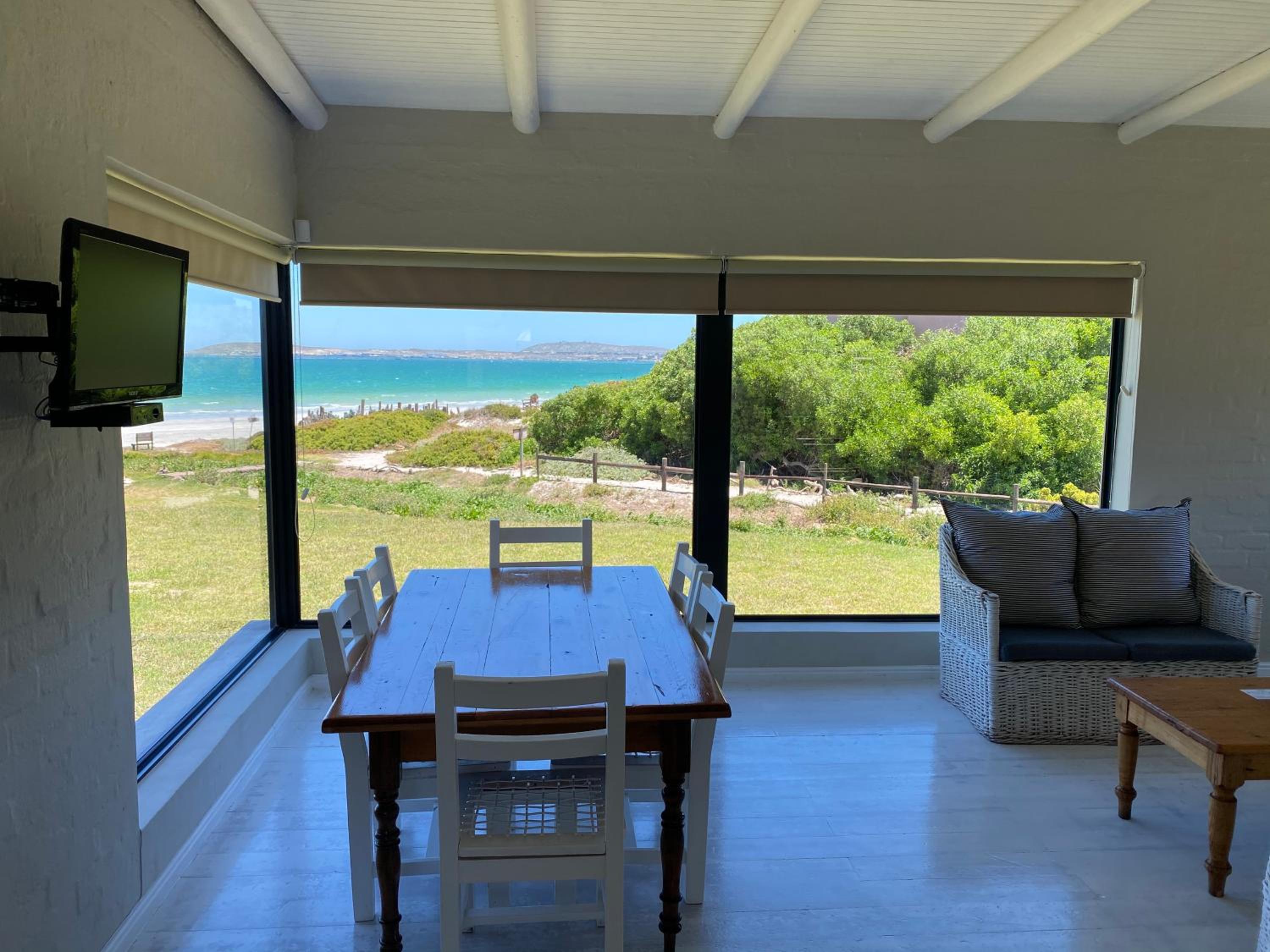 Blue Bay Lodge