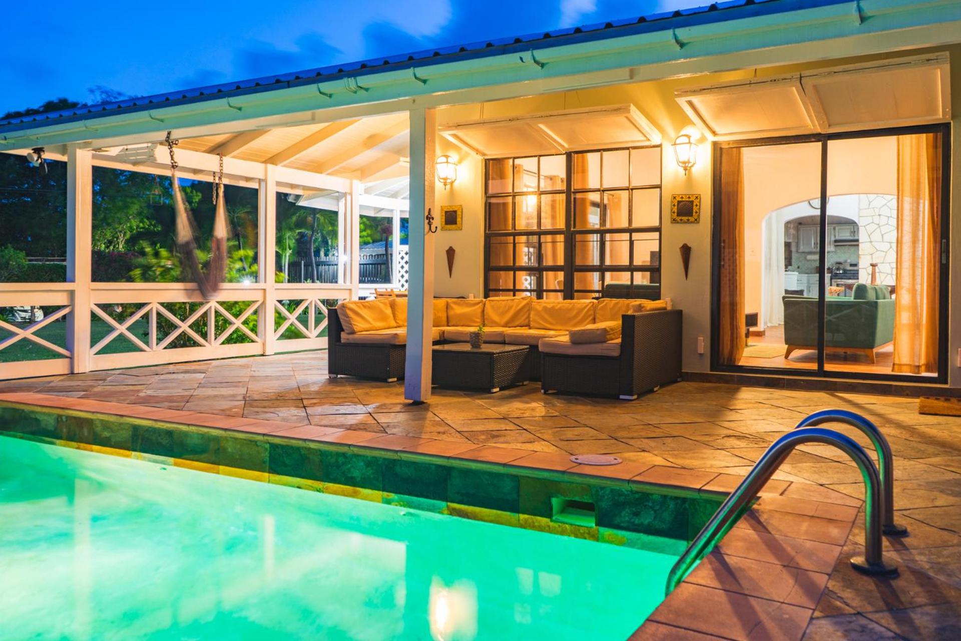 Sea Foam Villa