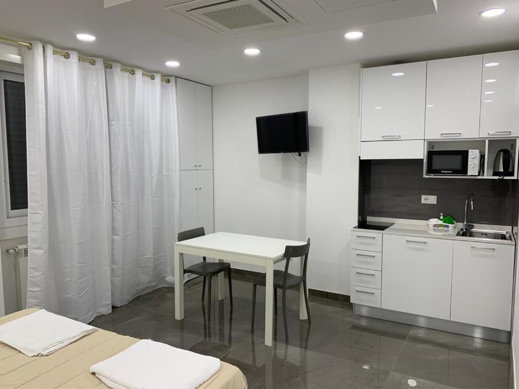 Mondo Suites Apartments