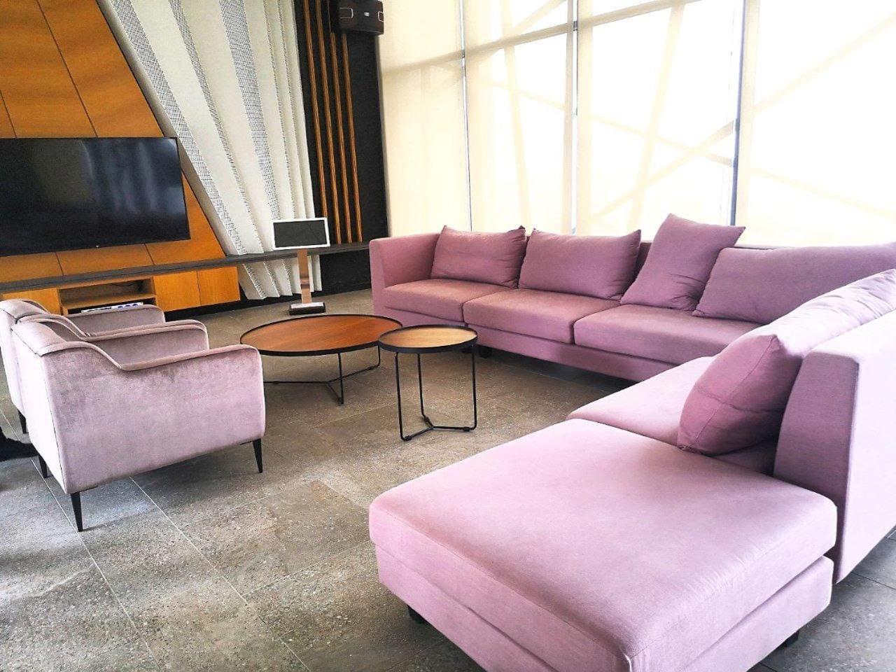 Maxine Suites