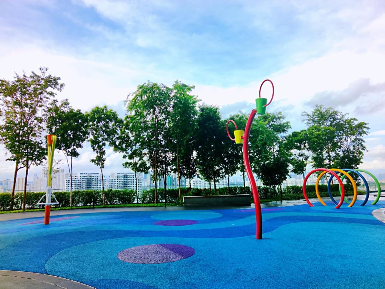 Maxine Suites