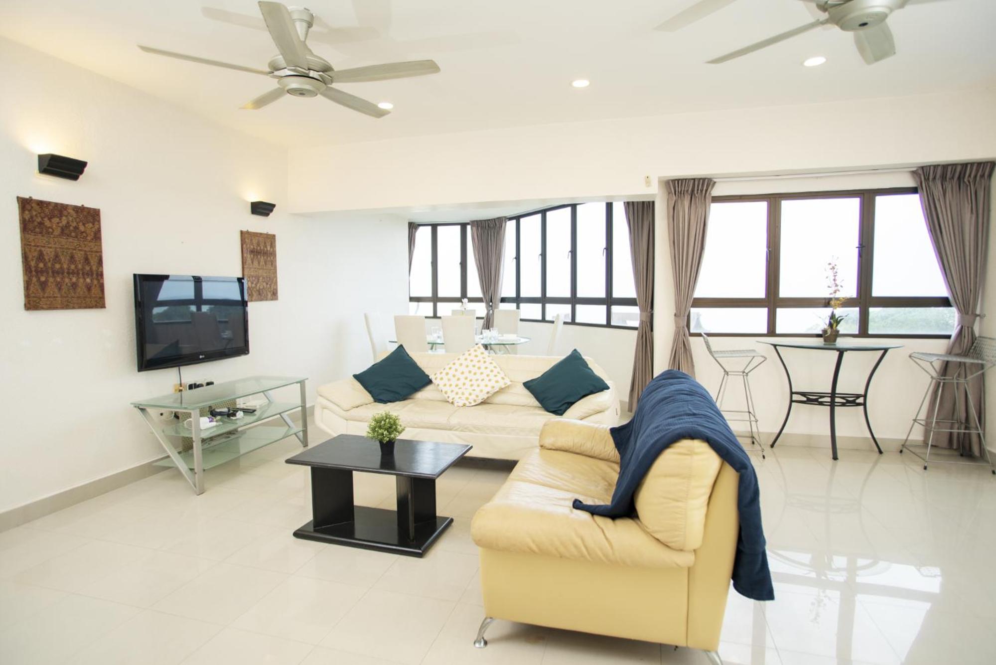 Sri Sayang Seaview Holiday Home photo 1