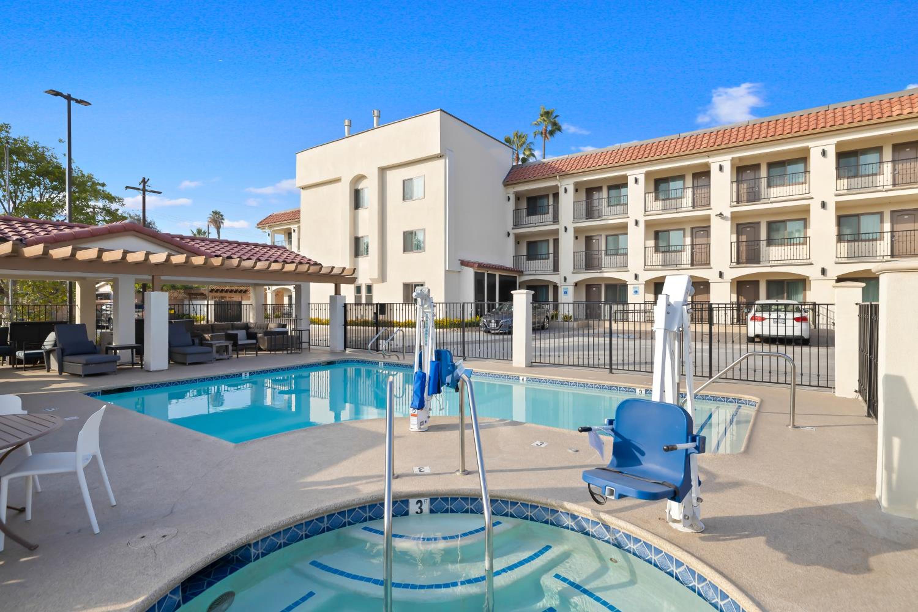 Hotel Huntington - Property Image 64