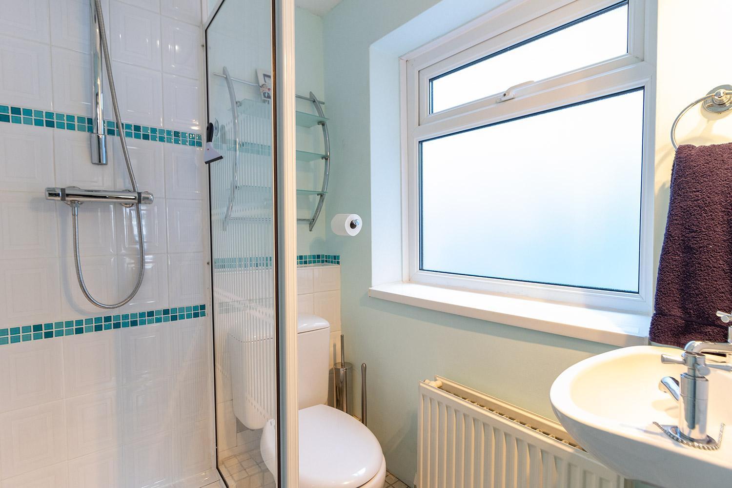 Oyster Catcher Cottage - Harbour Bowl, Sea Views view 4