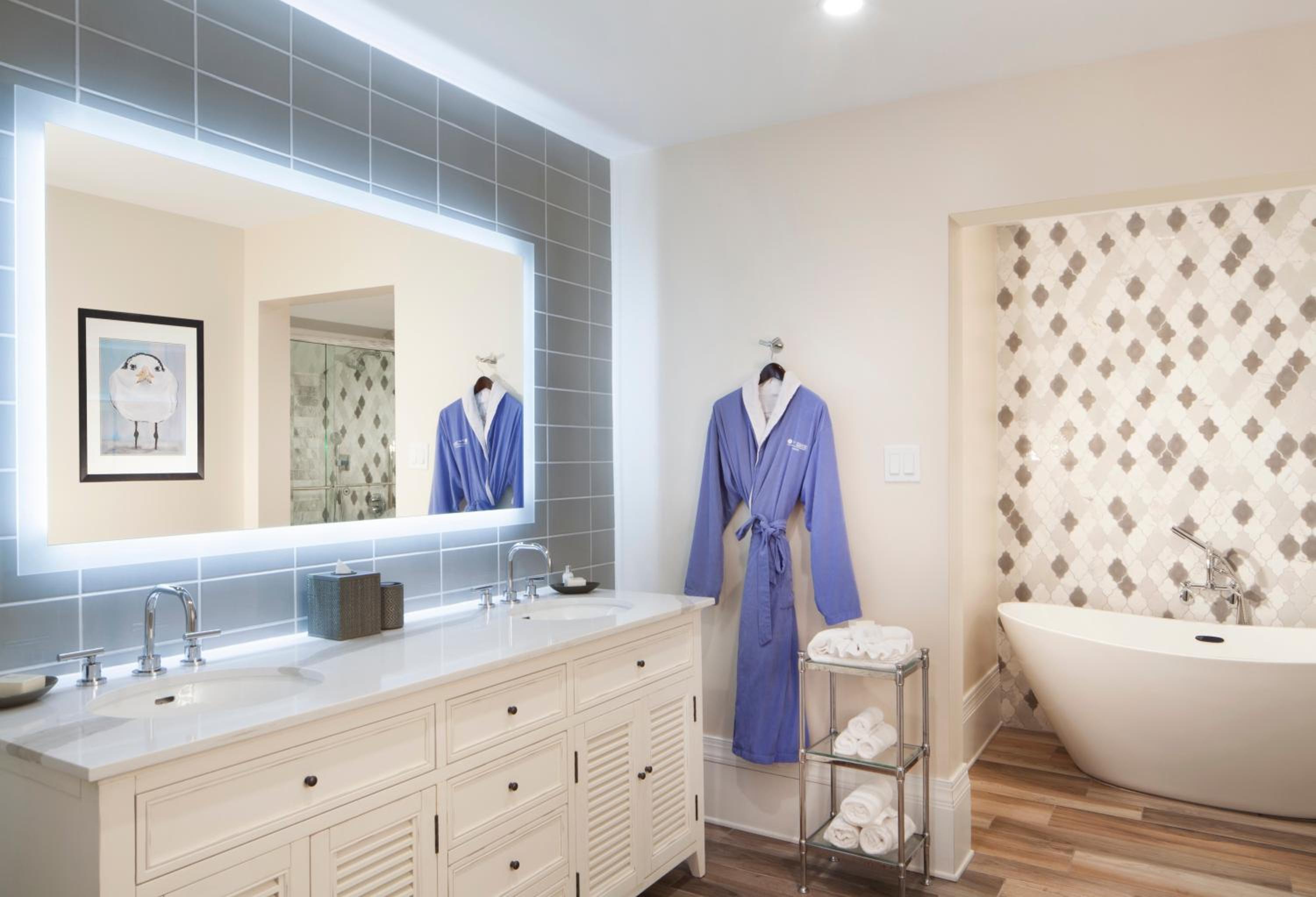 Pier House Resort & Spa