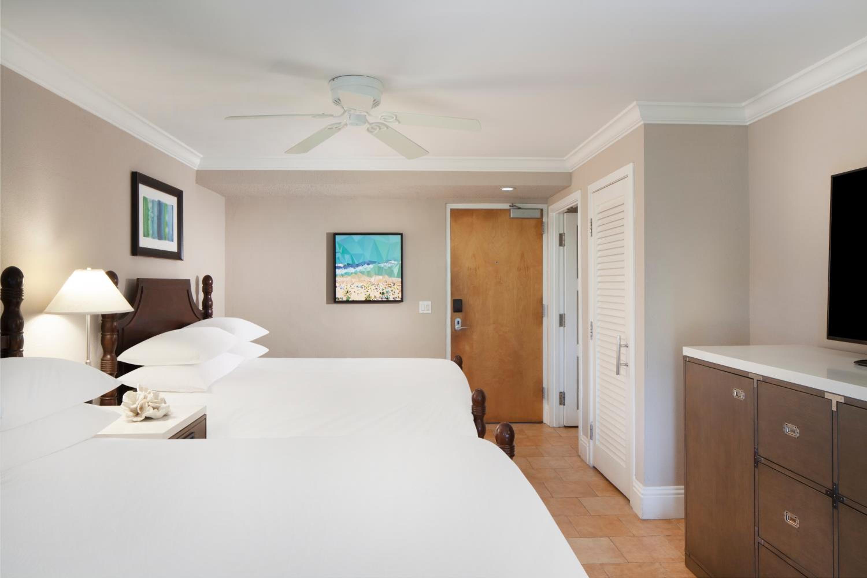 Pier House Resort & Spa