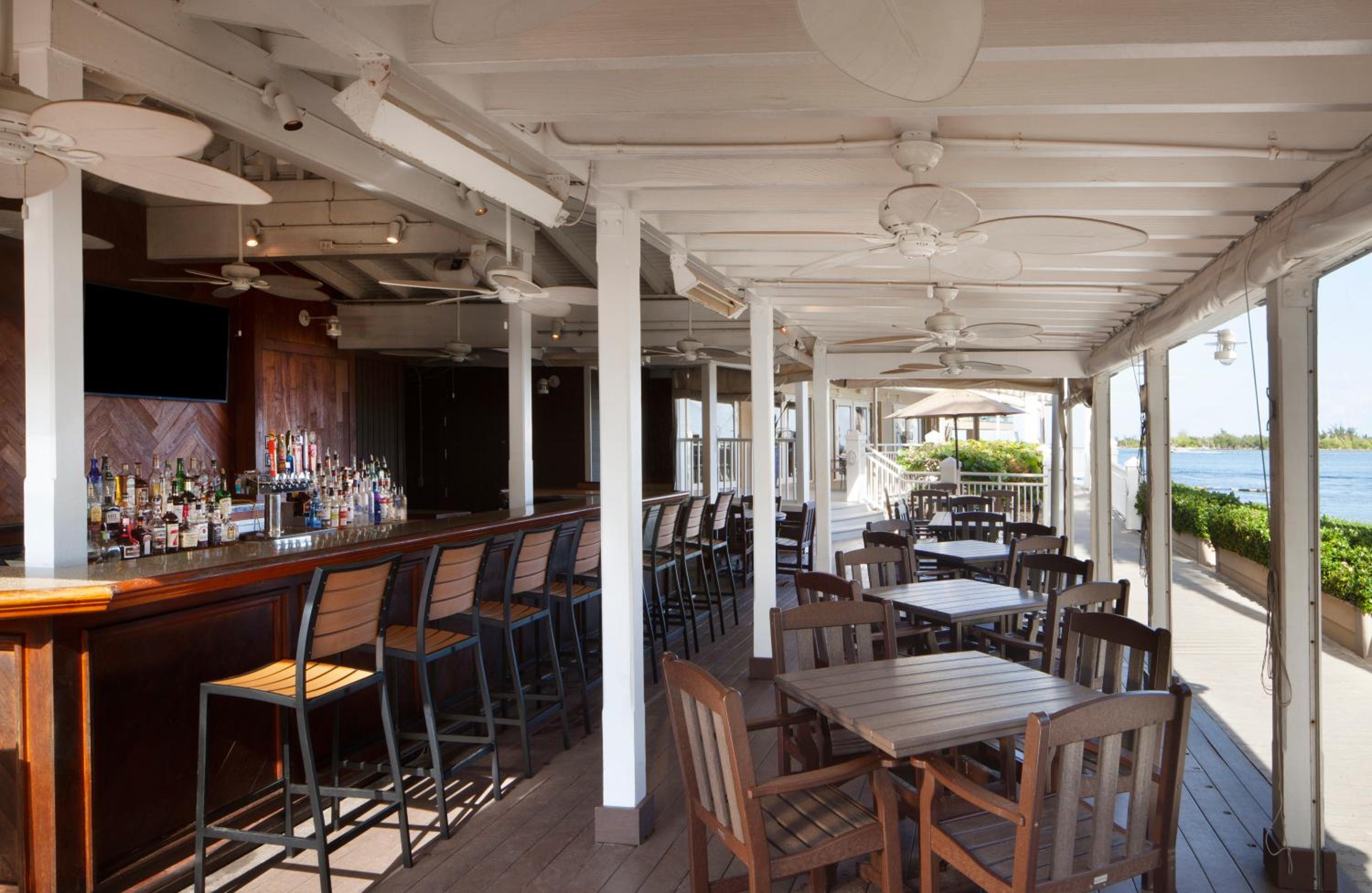 Pier House Resort & Spa