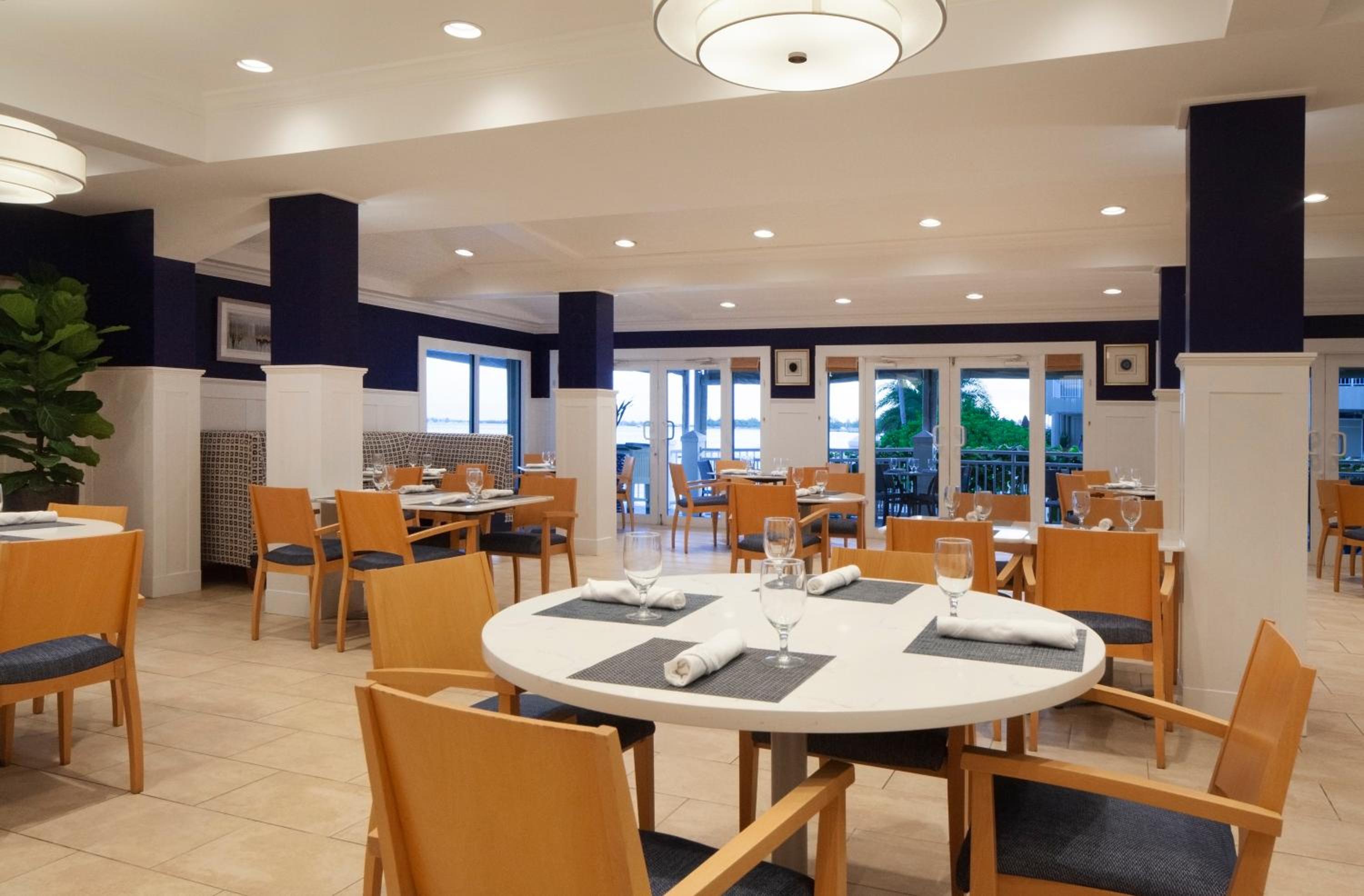 Pier House Resort & Spa
