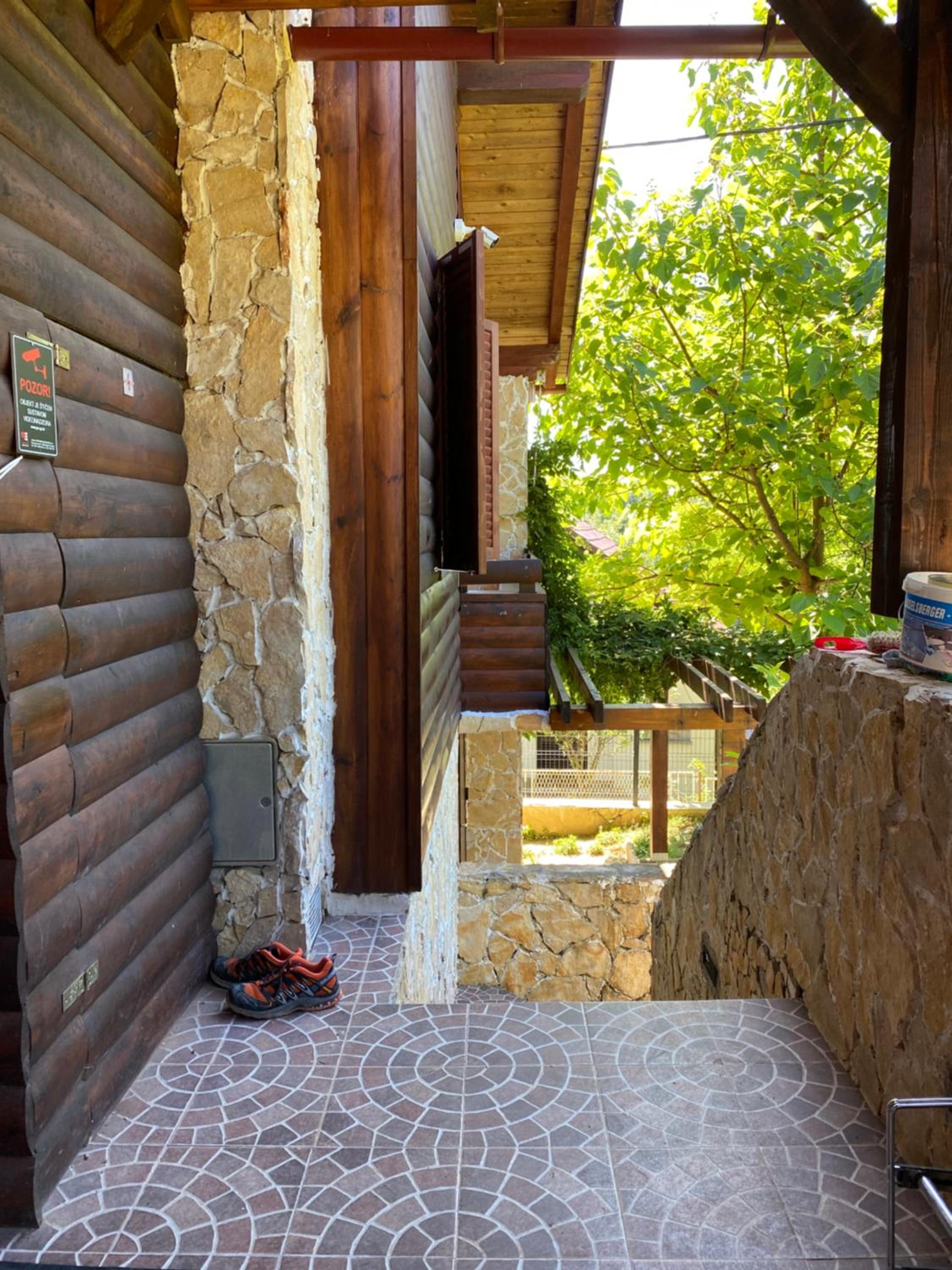 Photo 46