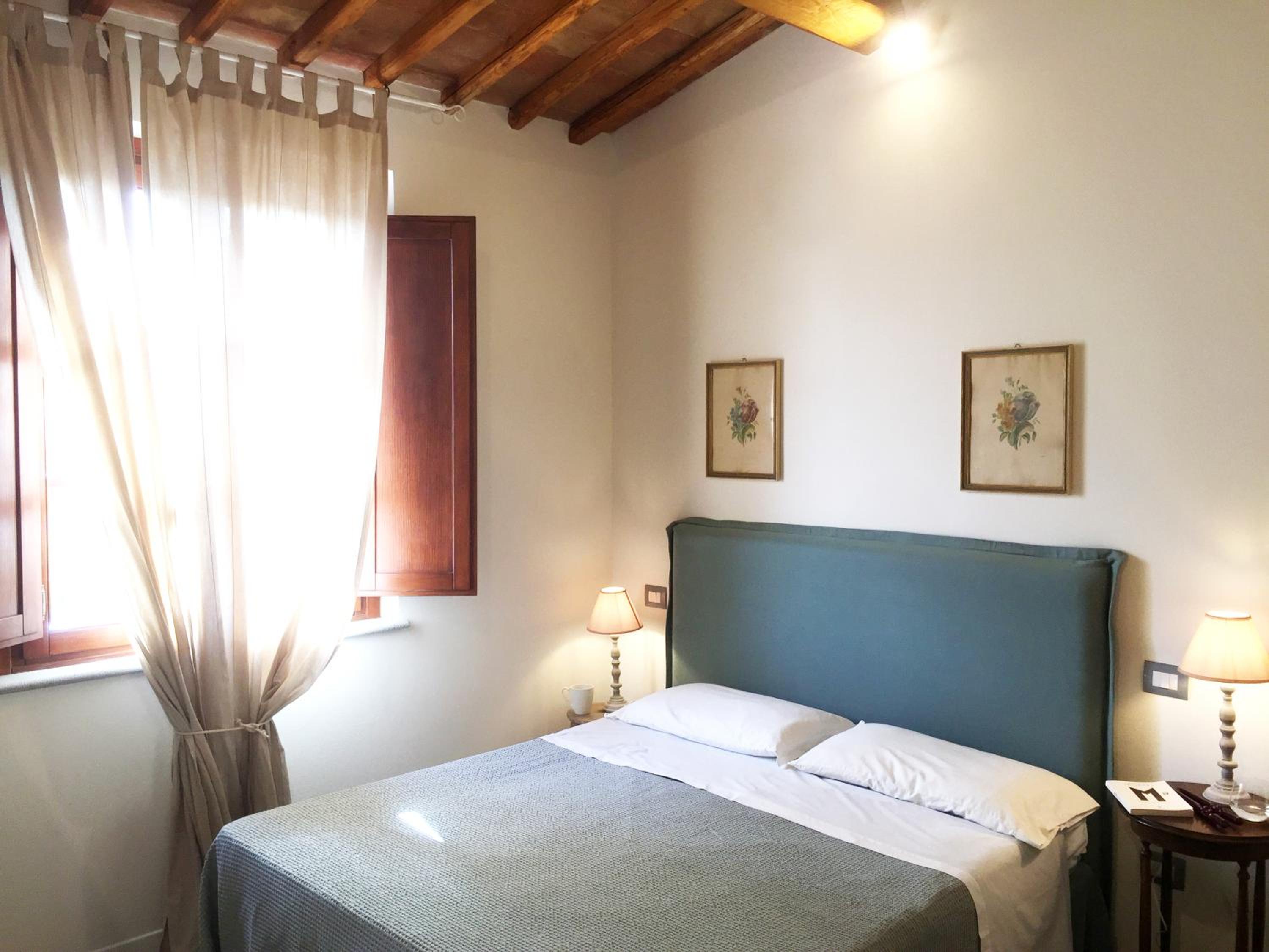 Oliveta del Verde Appartamento con Grande Giardino 500mt dal Centro view 3