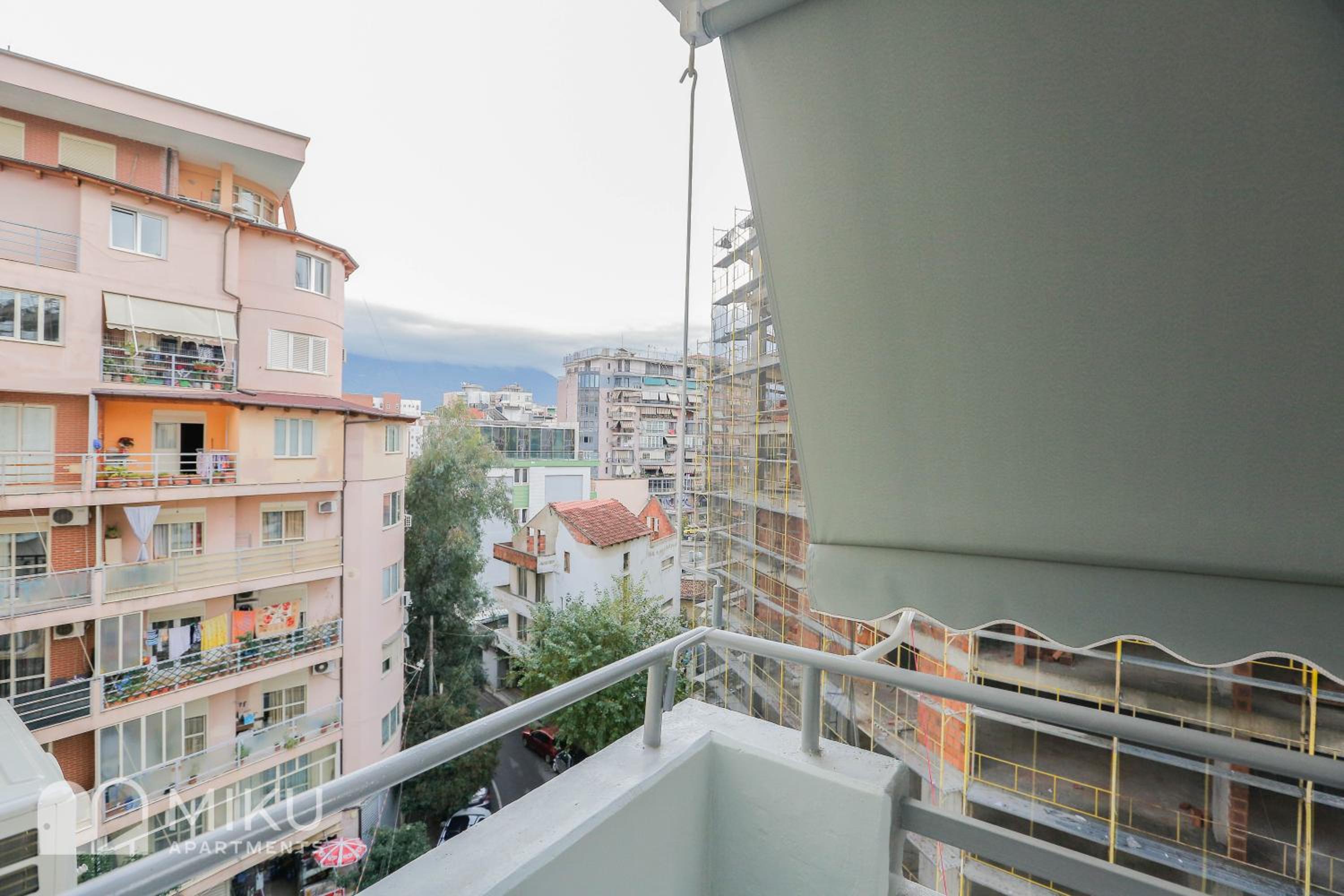 Miku Apartment - LUX 2Bd Apartment At City Center