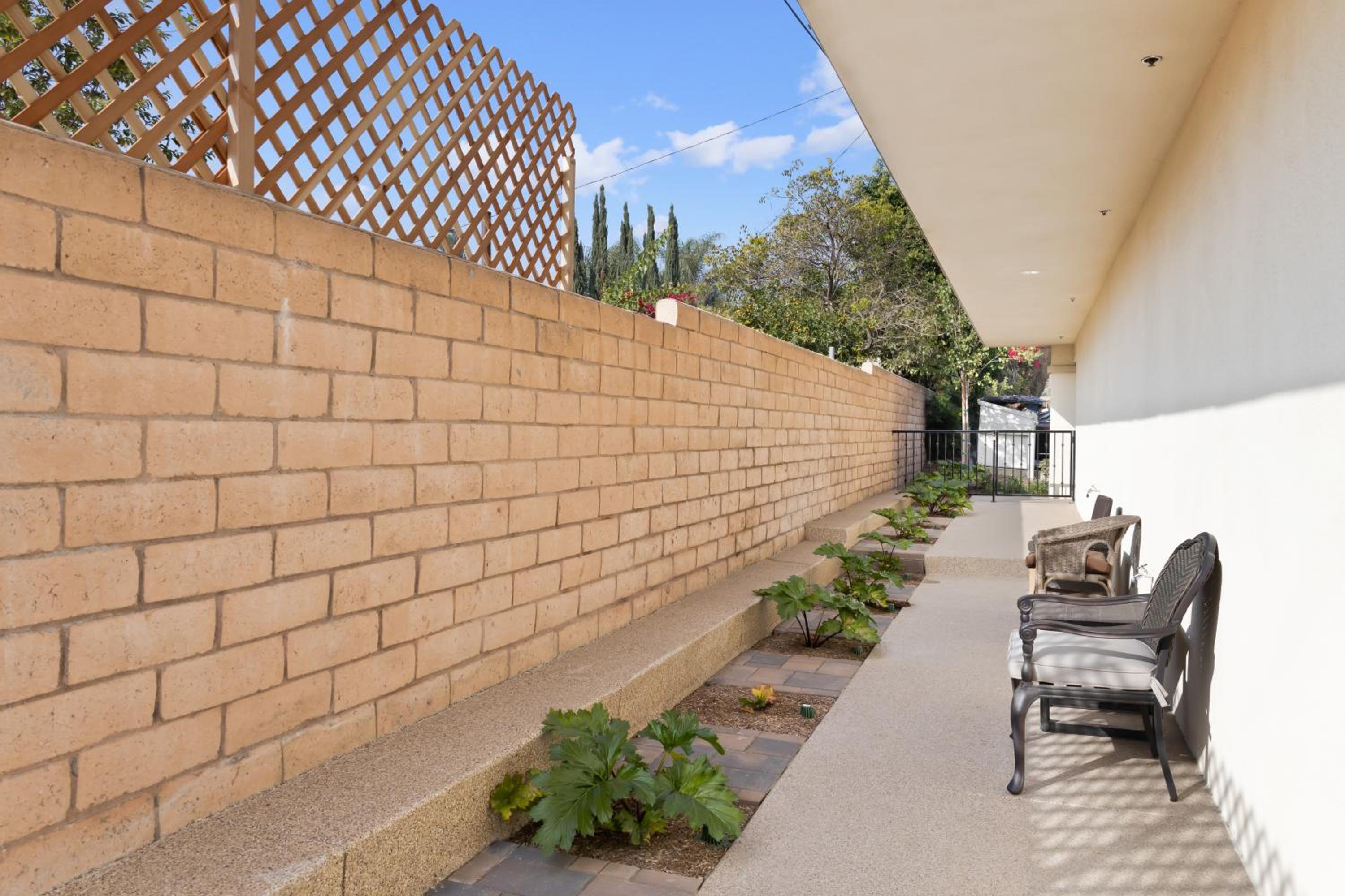 Hotel Huntington - Property Image 13