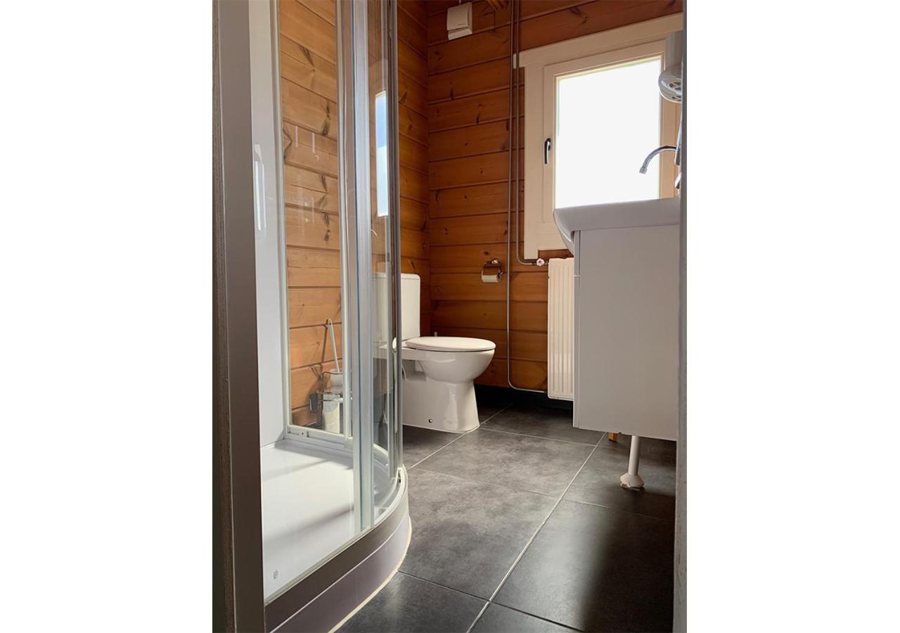Photo 8