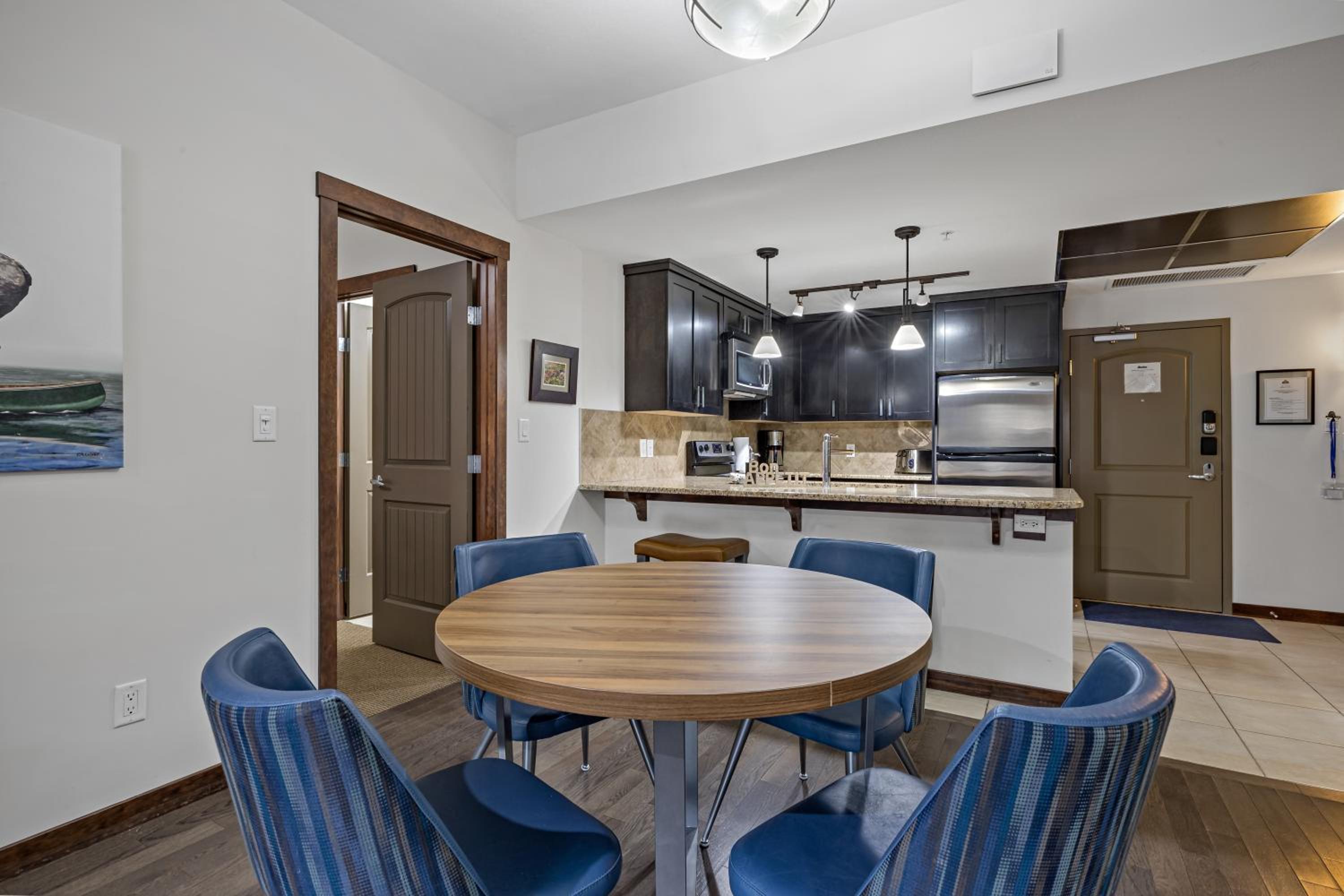 Stoneridge Mountain Resort managed by Little Sister Getaways