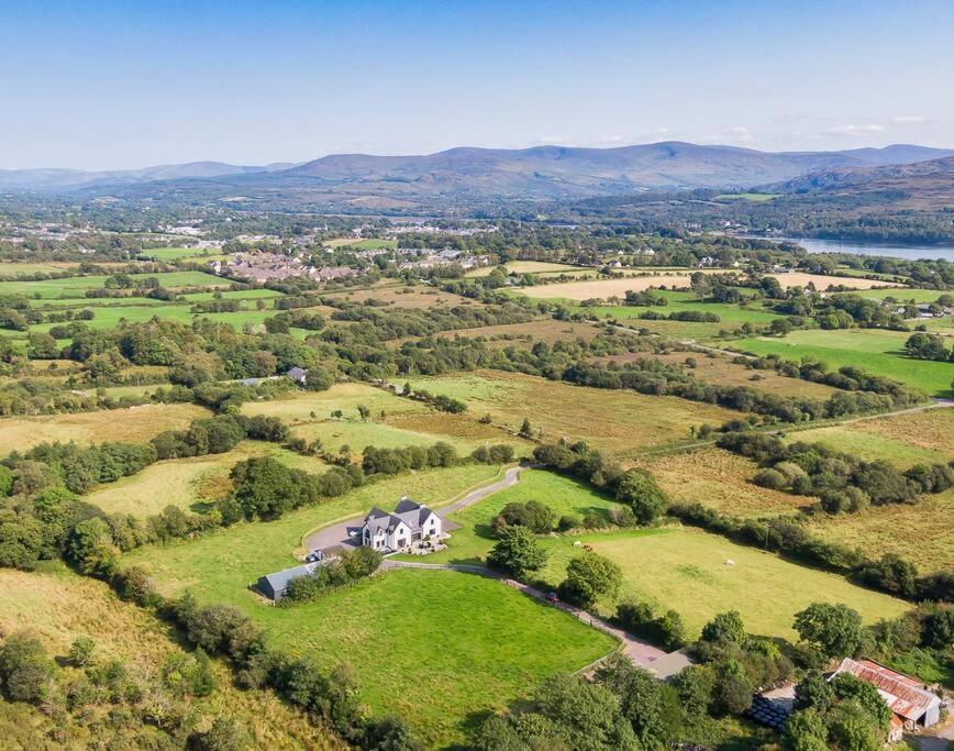 Luxury Country House on the Hill