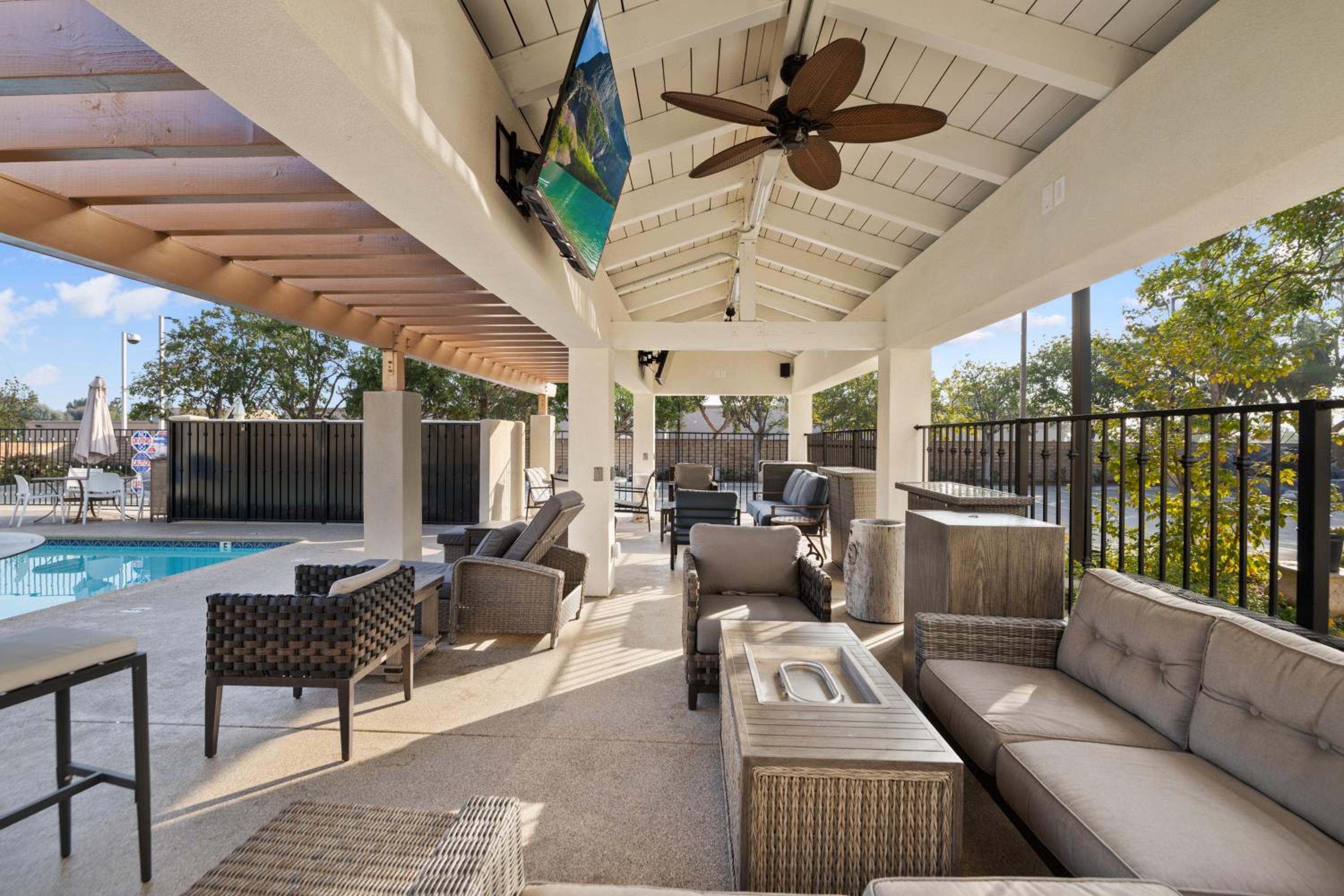 Hotel Huntington - Property Image 74