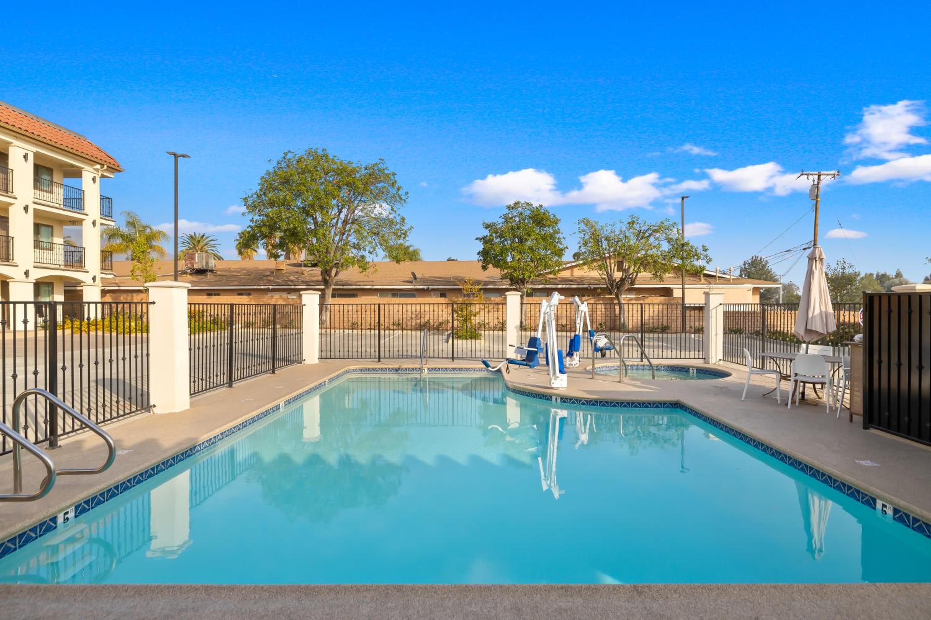 Hotel Huntington - Property Image 69