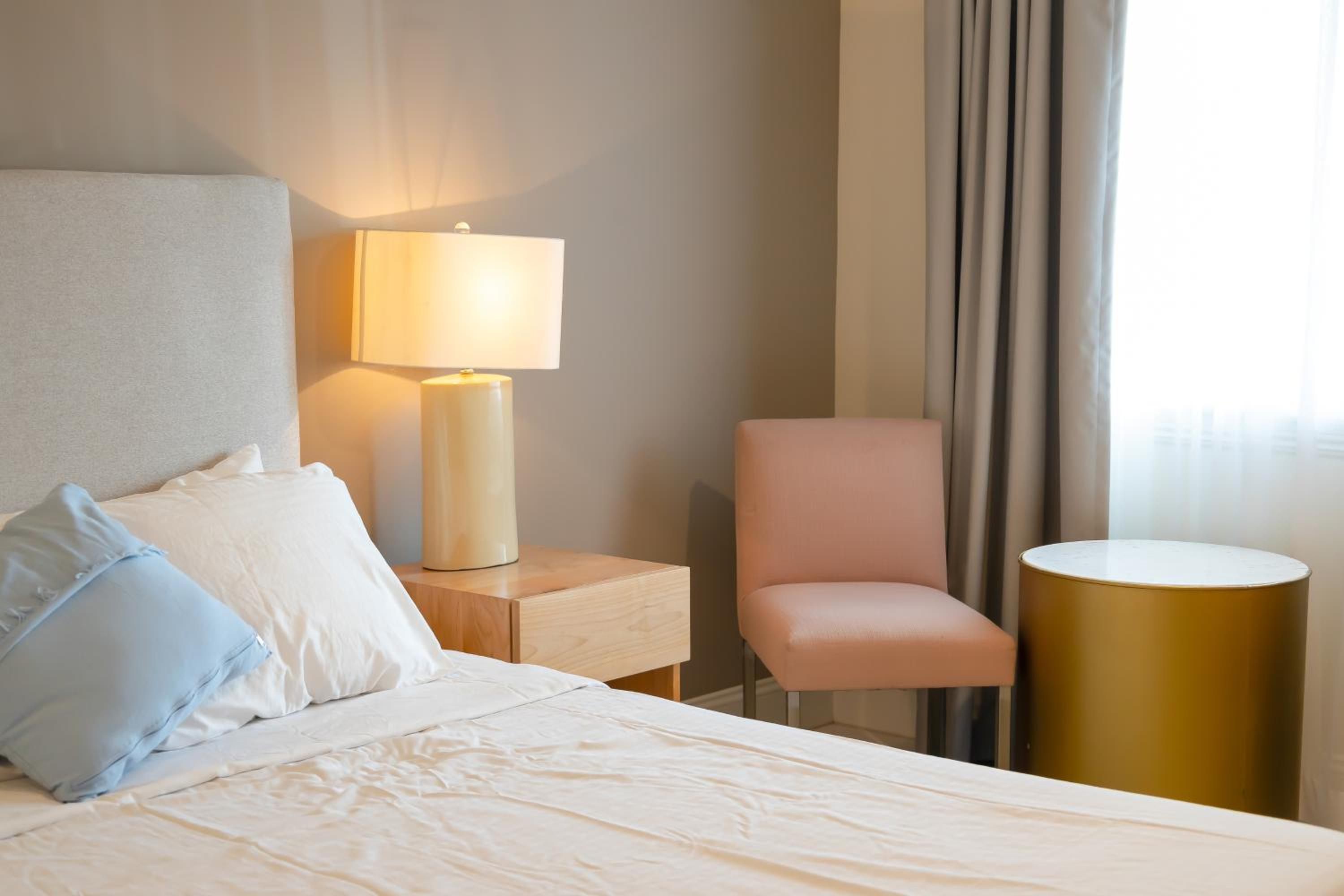 Hotel Huntington - Property Image 31