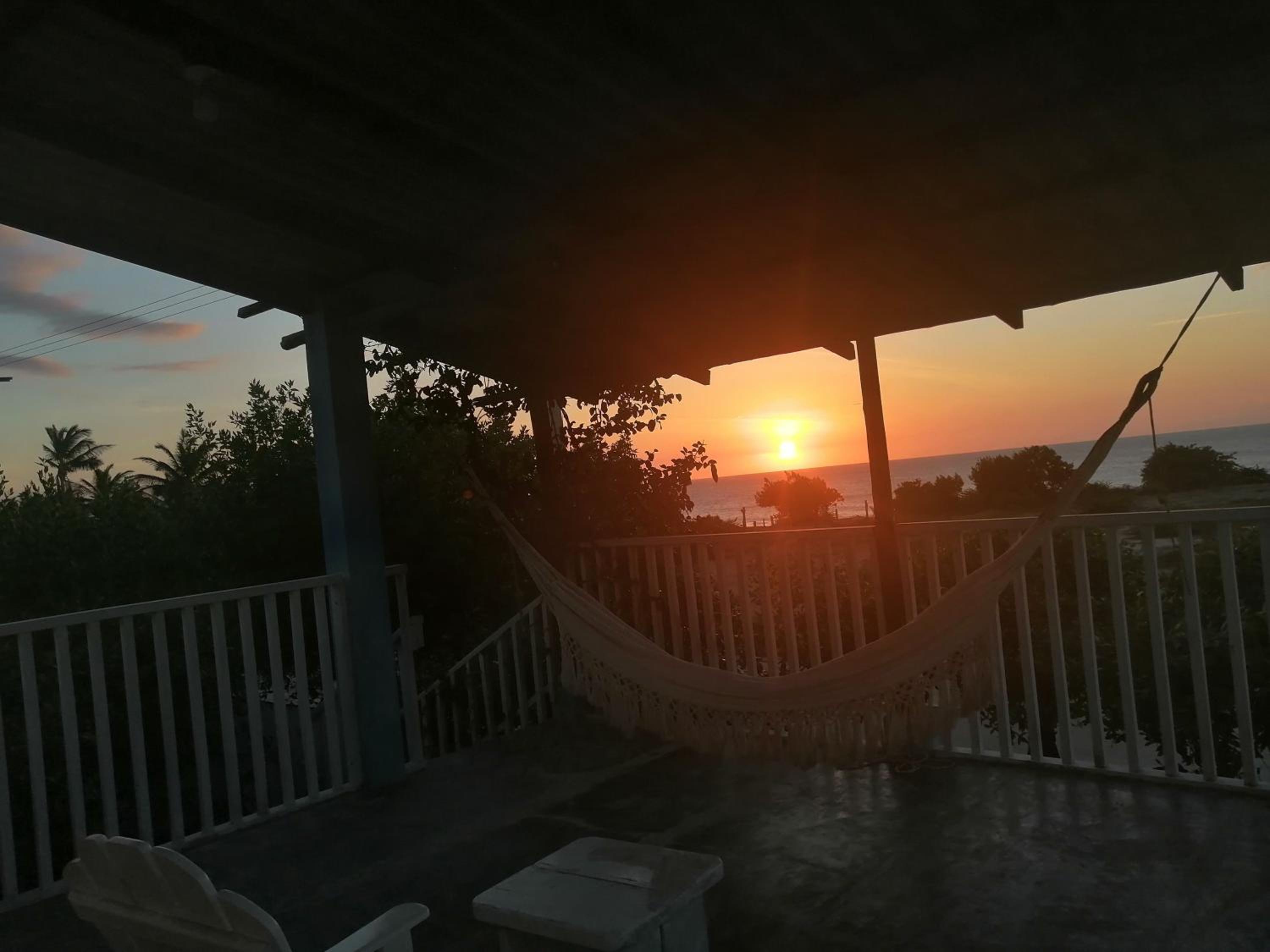Galerazambahostal