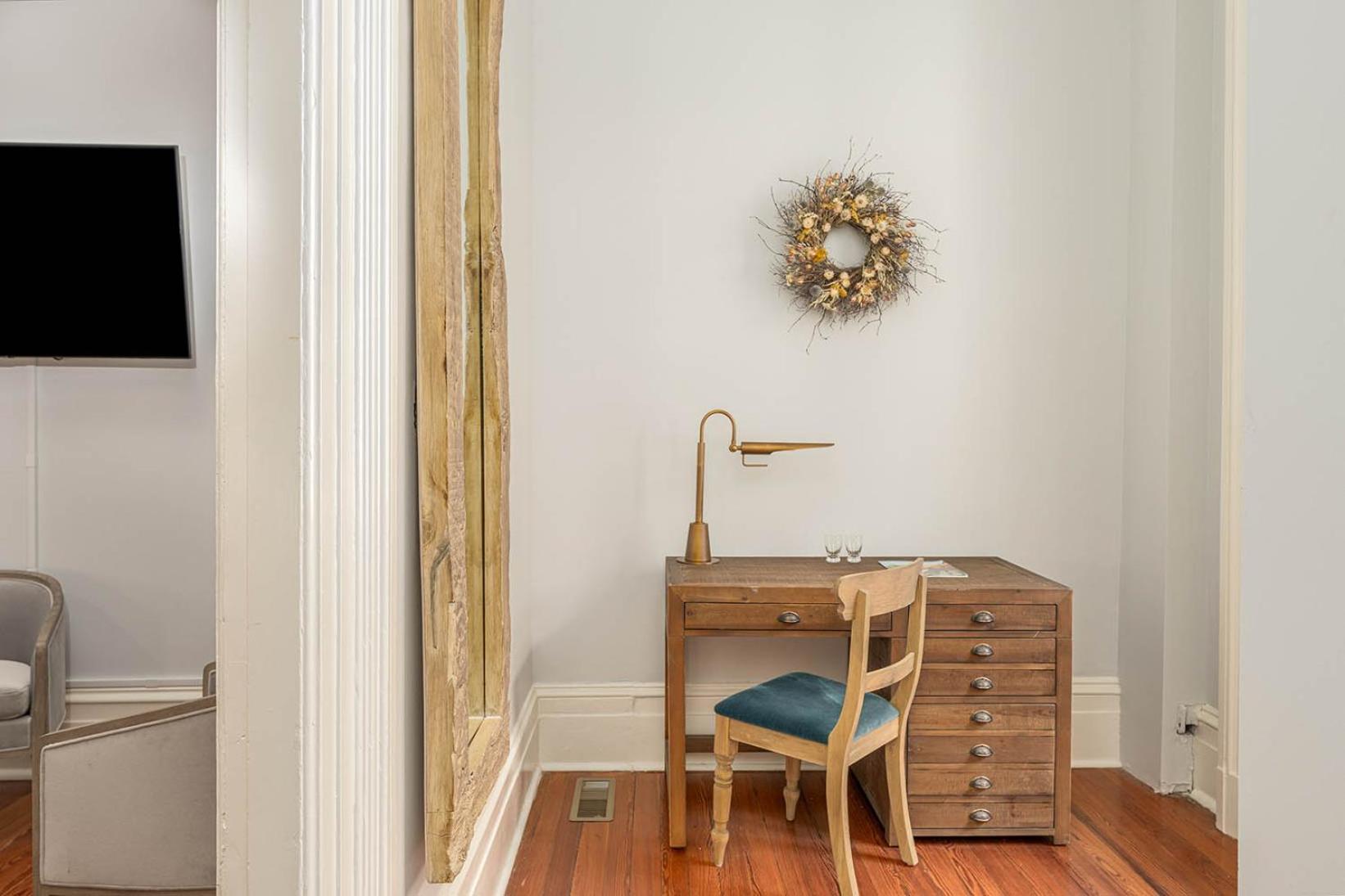 Bellwether House, Photo 88