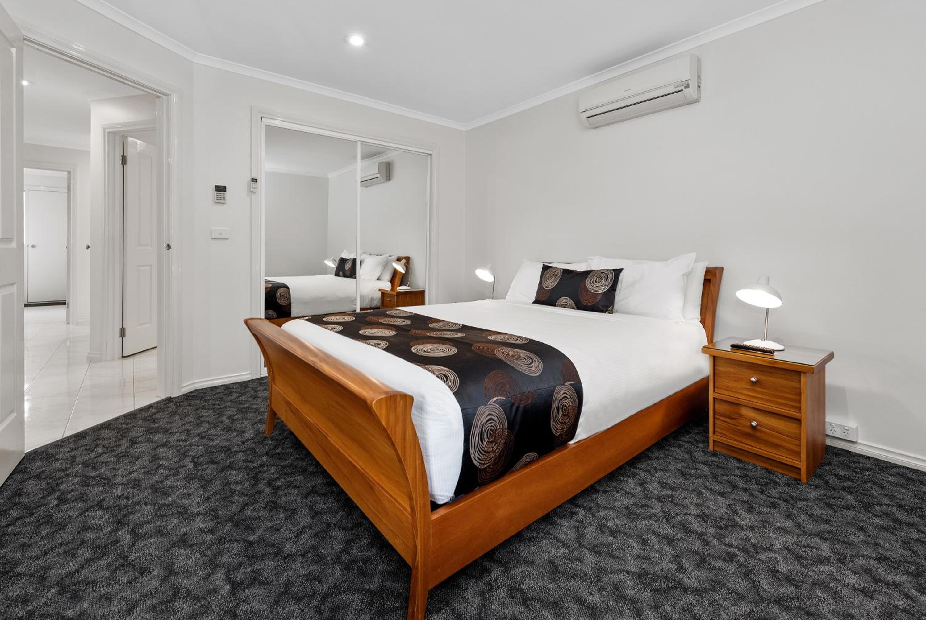 Fawkner Executive Suites & Serviced Apartments-3