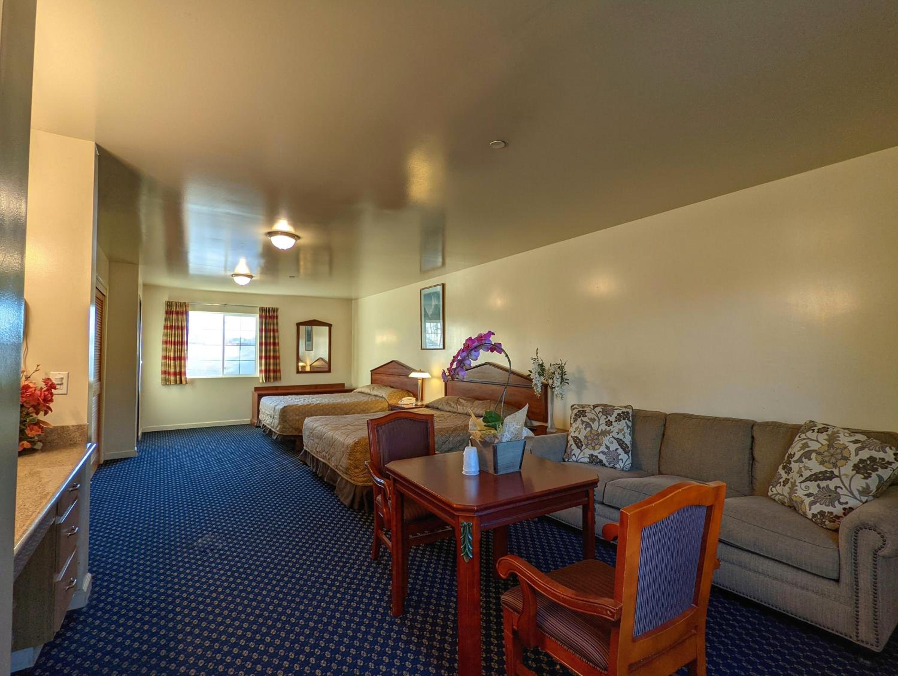 Americas Best Value Inn Oxnard-Port Hueneme - Property Image 43