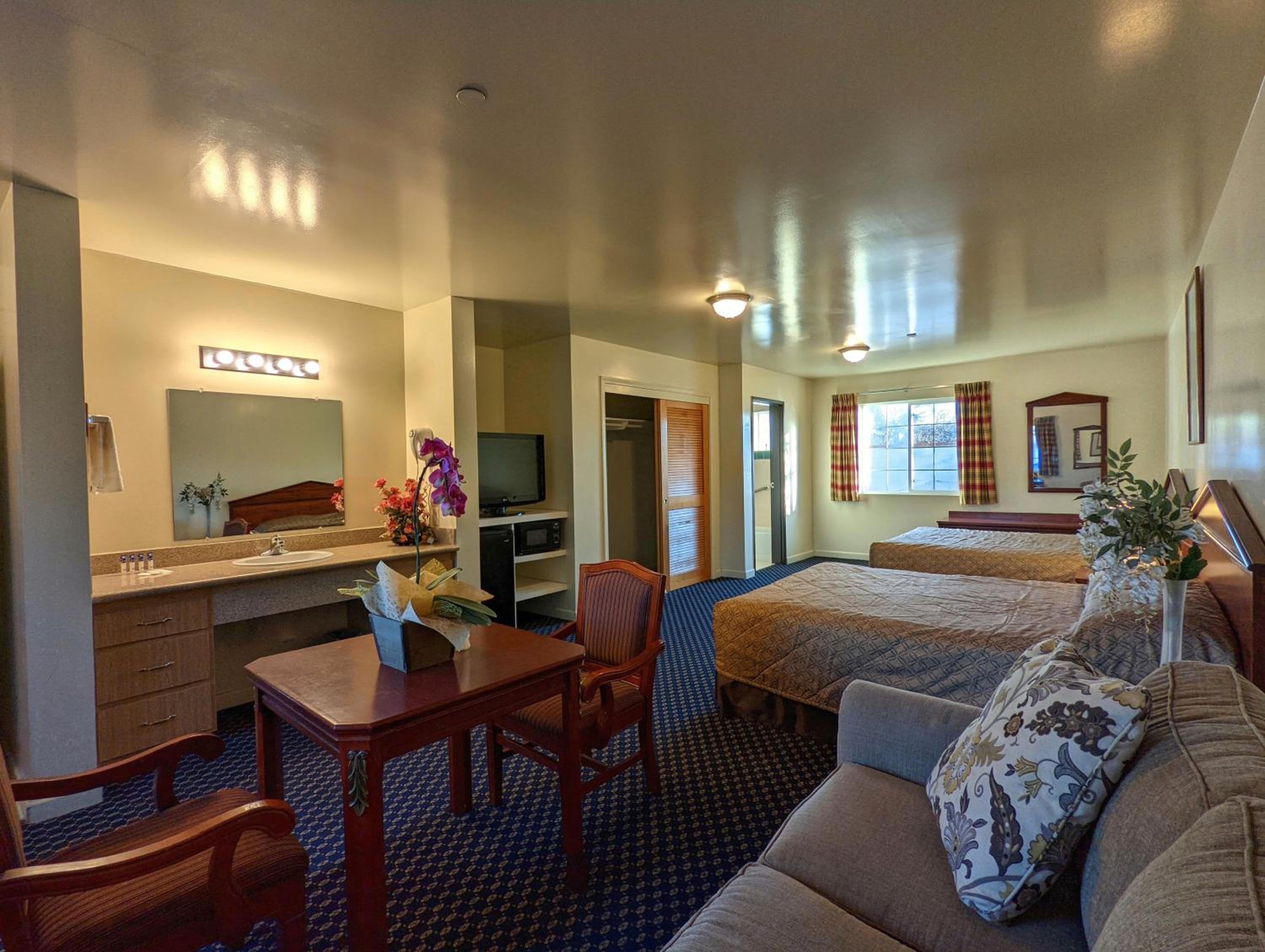 Americas Best Value Inn Oxnard-Port Hueneme - Property Image 37
