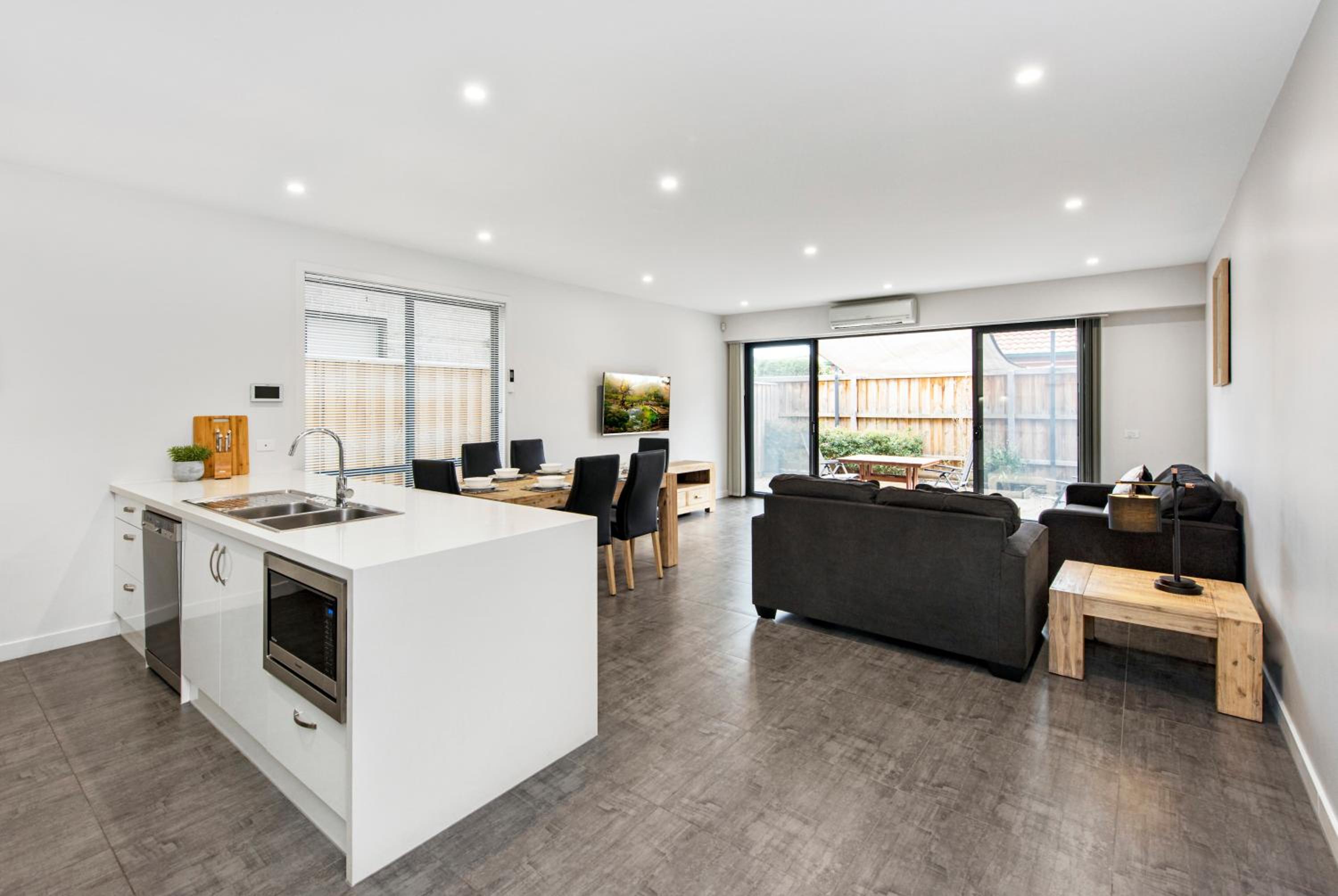 Fawkner Executive Suites & Serviced Apartments