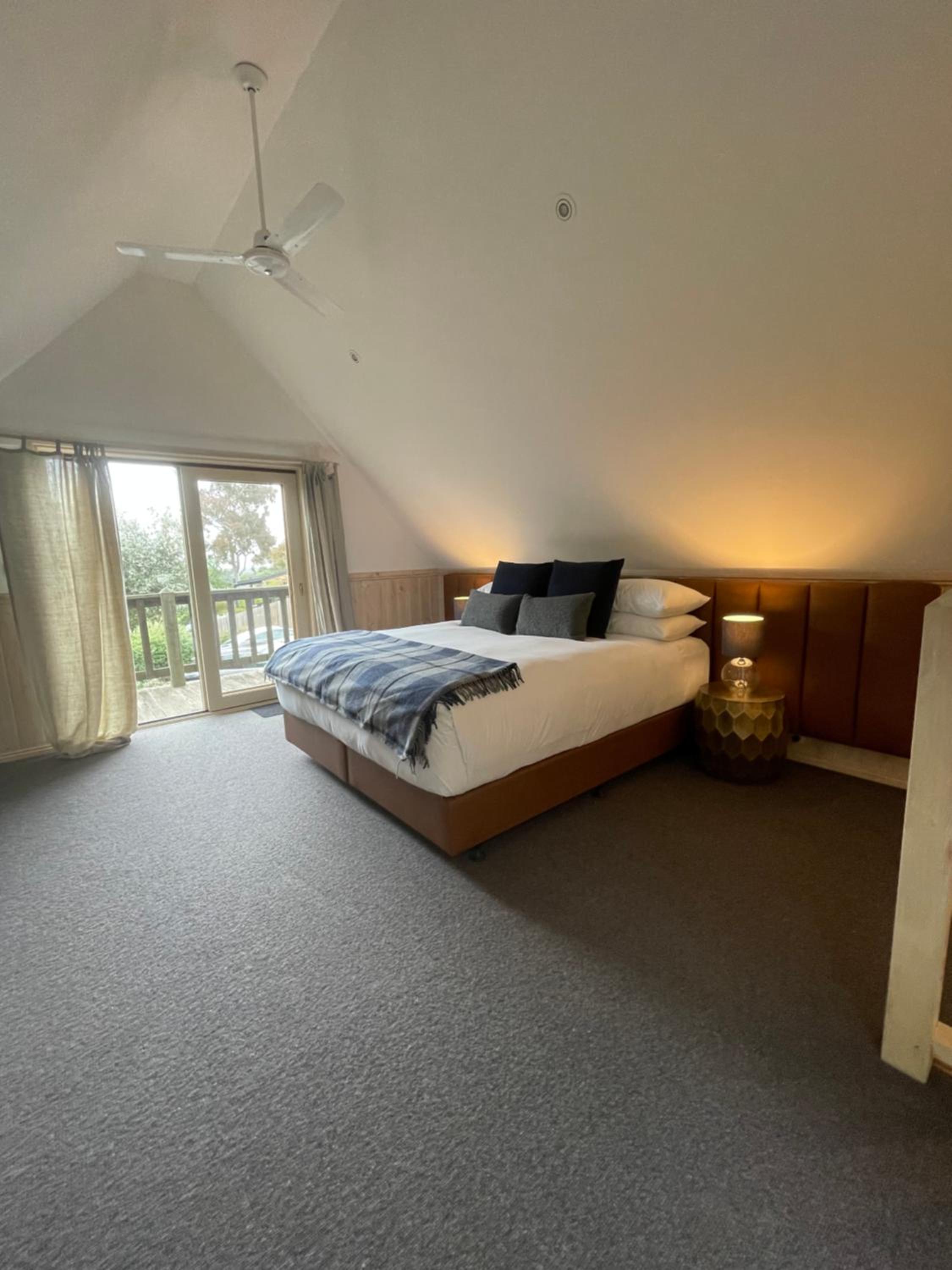 Little Chalet Daylesford view 4